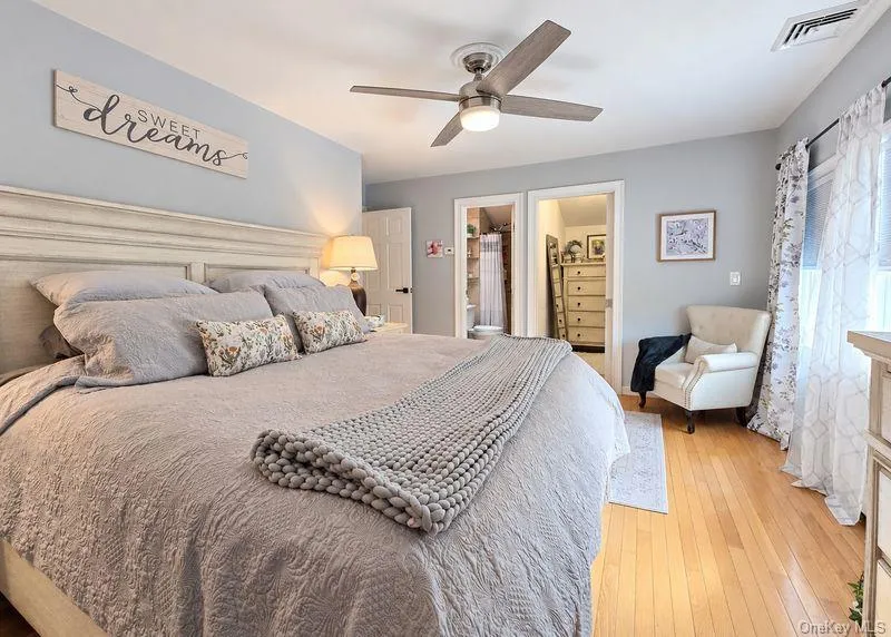 76 Corbin Avenue, Brookhaven, NY, 5 Bedrooms Bedrooms, 10 Rooms Rooms,3 BathroomsBathrooms,Residential,For Rent,Corbin,0,1047973 76 Corbin Avenue, Brookhaven, NY, 5 Bedrooms Bedrooms, 10 Rooms Rooms,3 BathroomsBathrooms,Residential,For Rent,Corbin,0,1047973