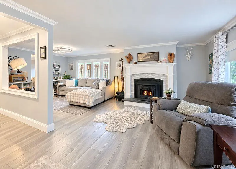 76 Corbin Avenue, Brookhaven, NY, 5 Bedrooms Bedrooms, 10 Rooms Rooms,3 BathroomsBathrooms,Residential,For Rent,Corbin,0,1047973 76 Corbin Avenue, Brookhaven, NY, 5 Bedrooms Bedrooms, 10 Rooms Rooms,3 BathroomsBathrooms,Residential,For Rent,Corbin,0,1047973