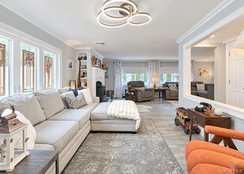 76 Corbin Avenue, Brookhaven, NY, 5 Bedrooms Bedrooms, 10 Rooms Rooms,3 BathroomsBathrooms,Residential,For Rent,Corbin,0,1047973 76 Corbin Avenue, Brookhaven, NY, 5 Bedrooms Bedrooms, 10 Rooms Rooms,3 BathroomsBathrooms,Residential,For Rent,Corbin,0,1047973