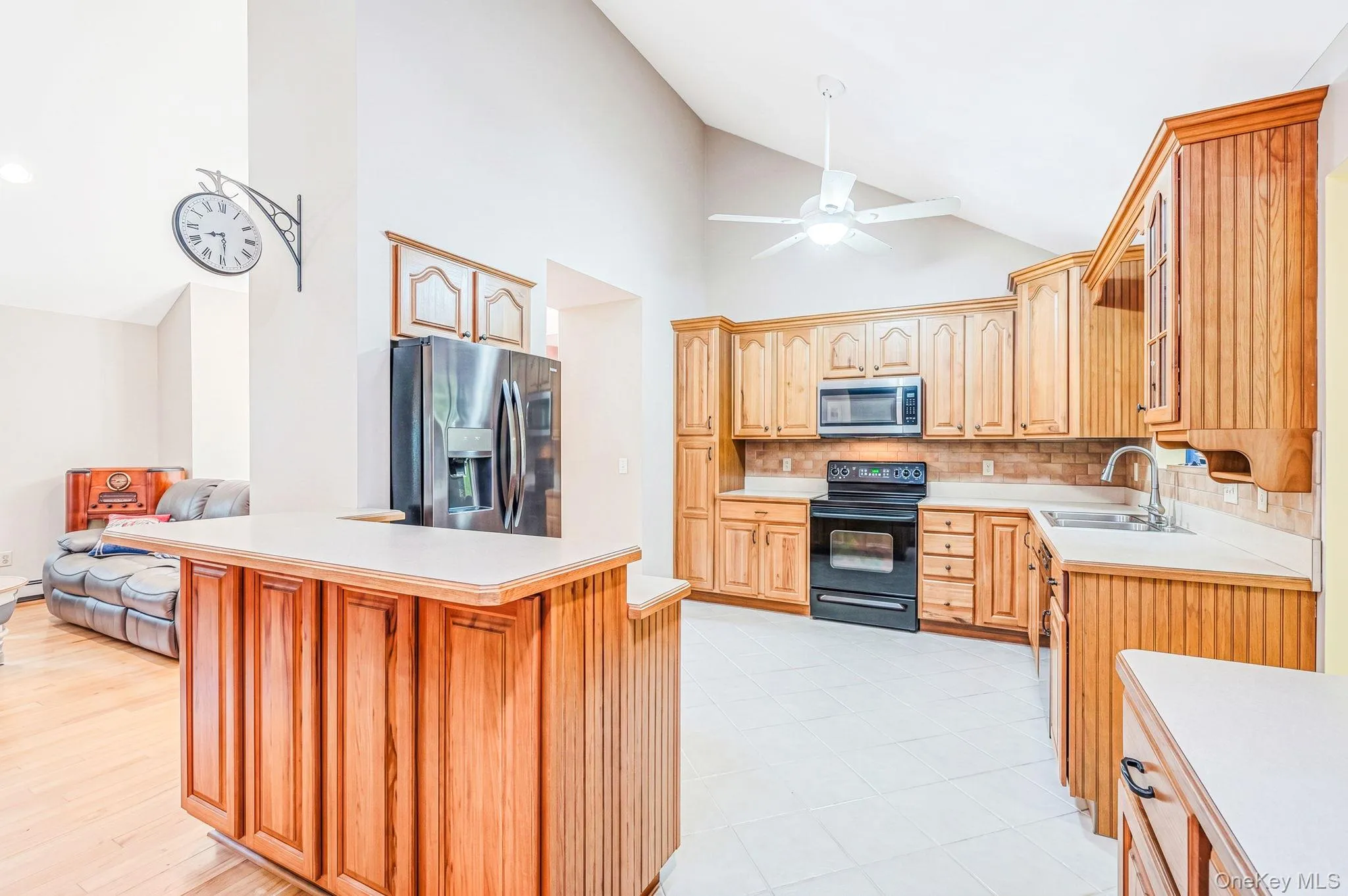 1 Chen Court, Brookhaven, NY, 4 Bedrooms Bedrooms, 13 Rooms Rooms,3 BathroomsBathrooms,Residential,For Rent,Chen,0,1047975 1 Chen Court, Brookhaven, NY, 4 Bedrooms Bedrooms, 13 Rooms Rooms,3 BathroomsBathrooms,Residential,For Rent,Chen,0,1047975