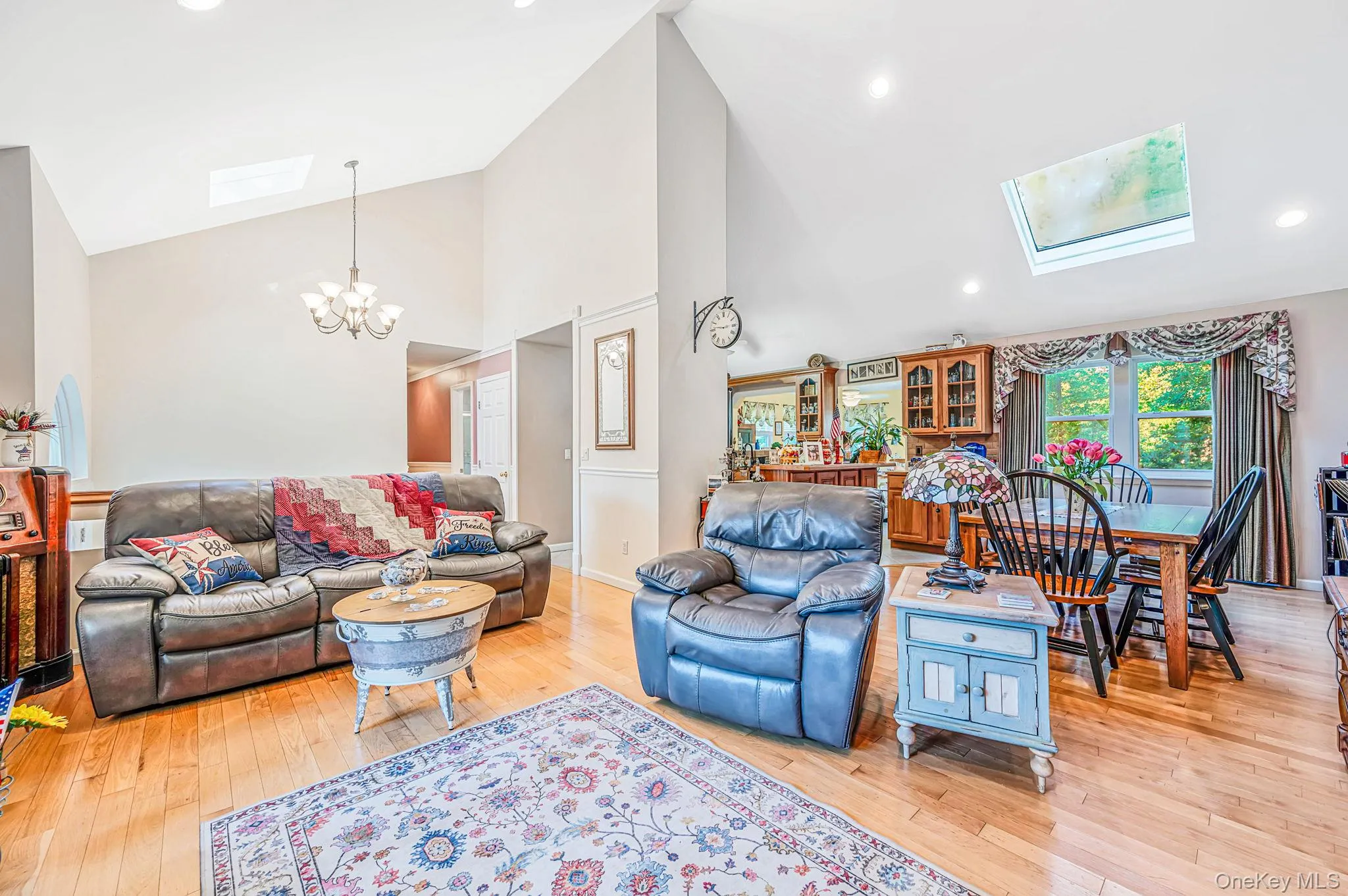 1 Chen Court, Brookhaven, NY, 4 Bedrooms Bedrooms, 13 Rooms Rooms,3 BathroomsBathrooms,Residential,For Rent,Chen,0,1047975 1 Chen Court, Brookhaven, NY, 4 Bedrooms Bedrooms, 13 Rooms Rooms,3 BathroomsBathrooms,Residential,For Rent,Chen,0,1047975