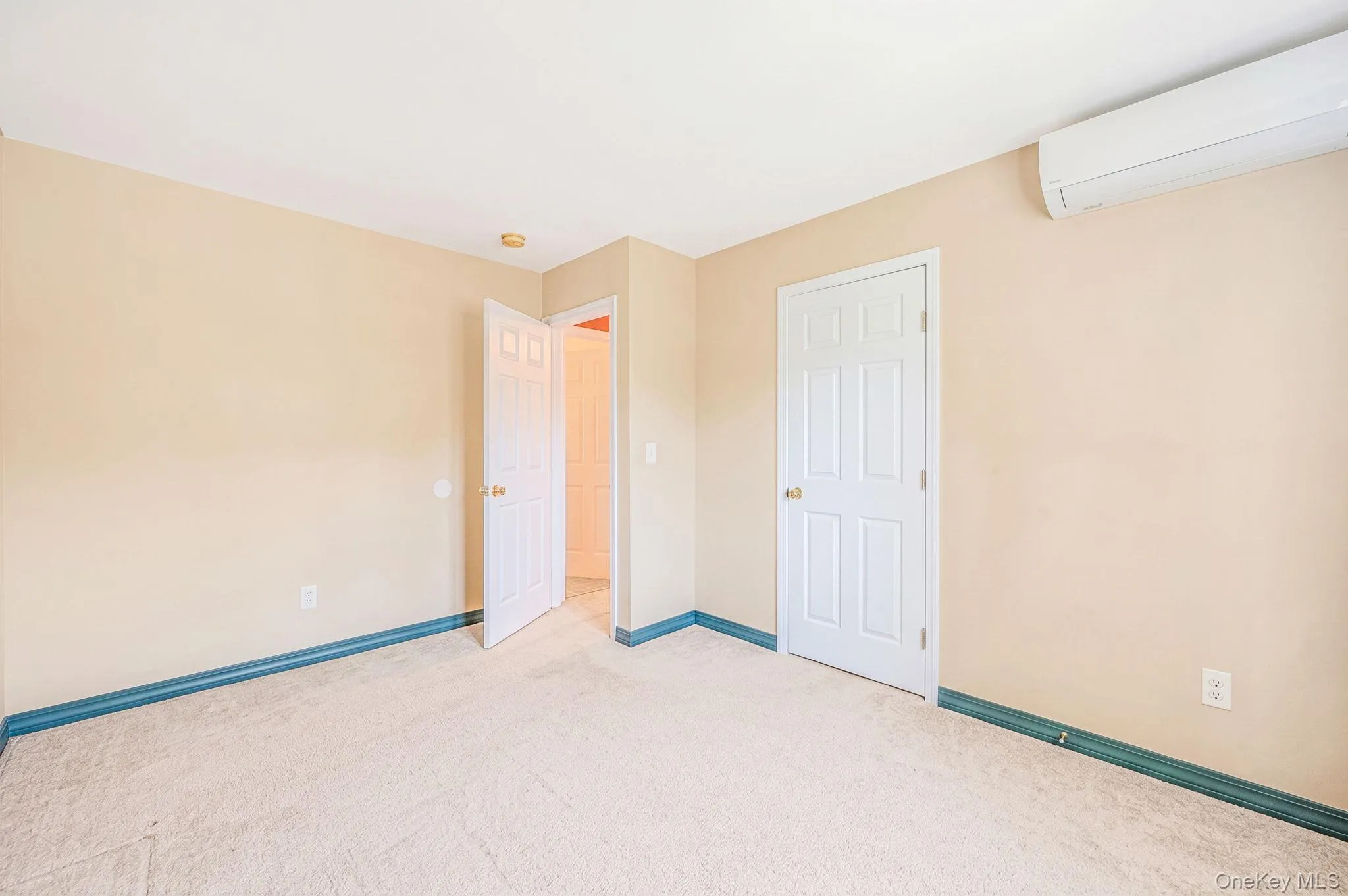 1 Chen Court, Brookhaven, NY, 4 Bedrooms Bedrooms, 13 Rooms Rooms,3 BathroomsBathrooms,Residential,For Rent,Chen,0,1047975 1 Chen Court, Brookhaven, NY, 4 Bedrooms Bedrooms, 13 Rooms Rooms,3 BathroomsBathrooms,Residential,For Rent,Chen,0,1047975