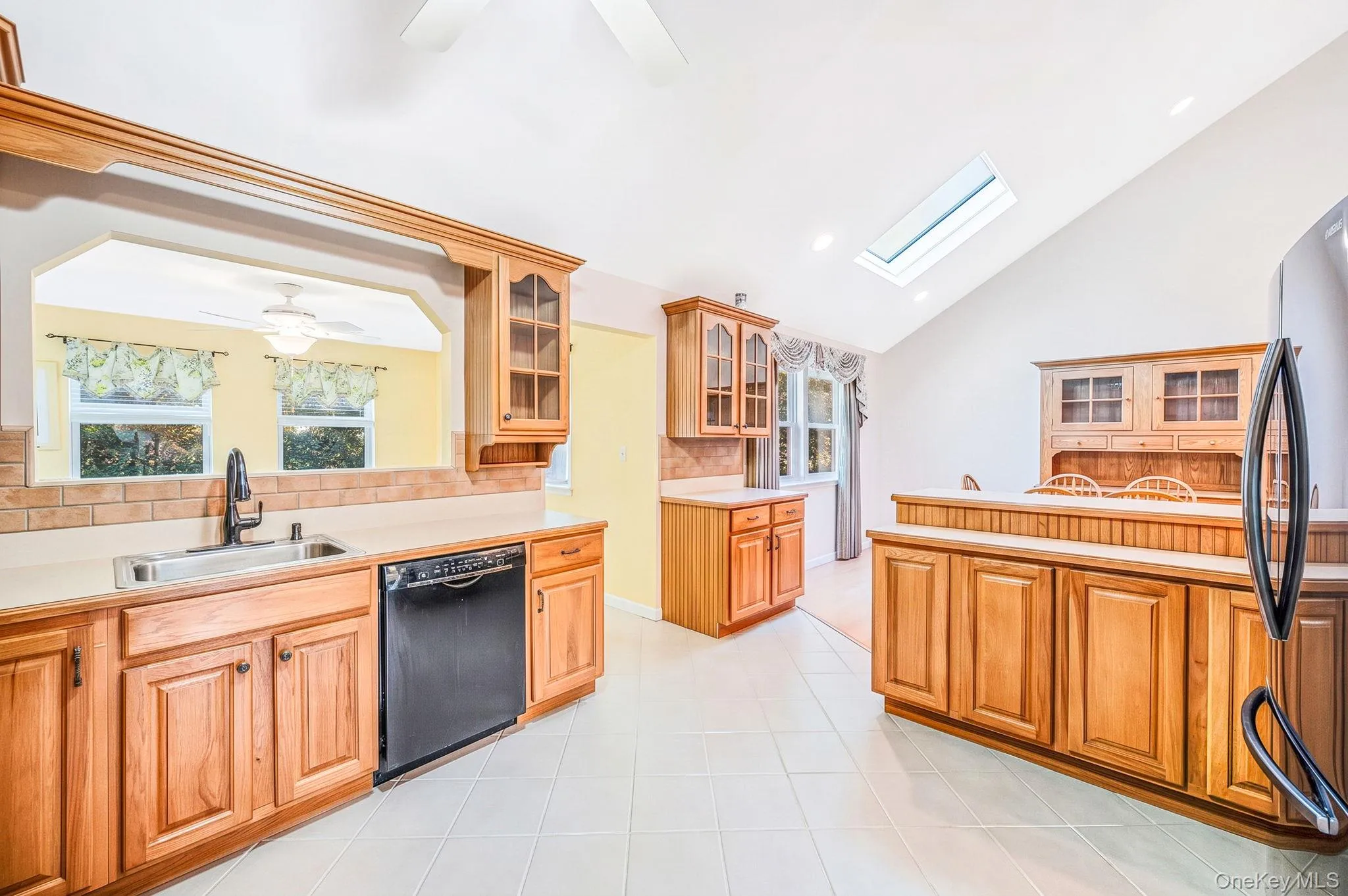 1 Chen Court, Brookhaven, NY, 4 Bedrooms Bedrooms, 13 Rooms Rooms,3 BathroomsBathrooms,Residential,For Rent,Chen,0,1047975 1 Chen Court, Brookhaven, NY, 4 Bedrooms Bedrooms, 13 Rooms Rooms,3 BathroomsBathrooms,Residential,For Rent,Chen,0,1047975