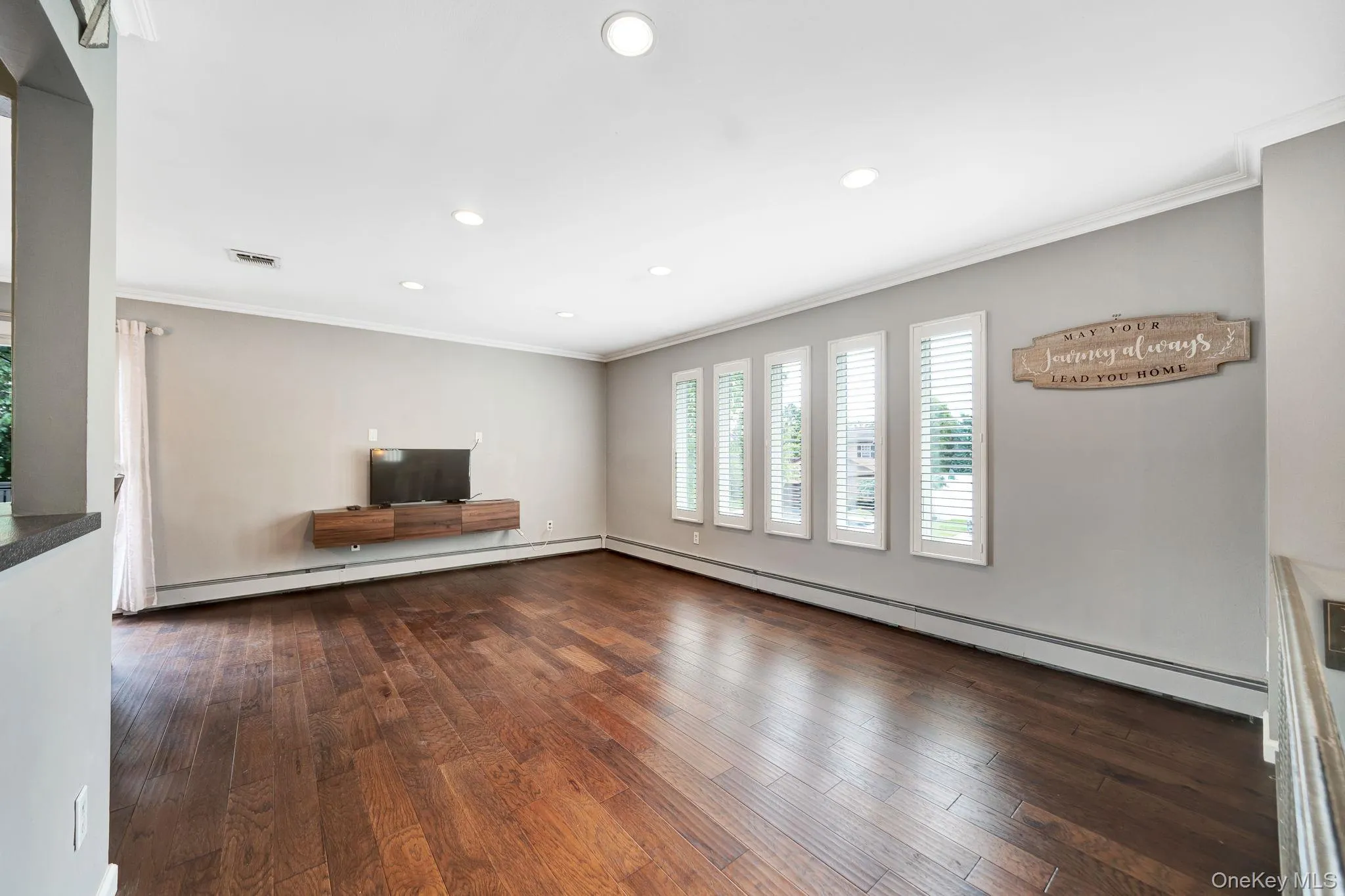 285 Oak Street, Oyster Bay, NY, 4 Bedrooms Bedrooms, 8 Rooms Rooms,2 BathroomsBathrooms,Residential,For Rent,Oak,0,1047976 285 Oak Street, Oyster Bay, NY, 4 Bedrooms Bedrooms, 8 Rooms Rooms,2 BathroomsBathrooms,Residential,For Rent,Oak,0,1047976