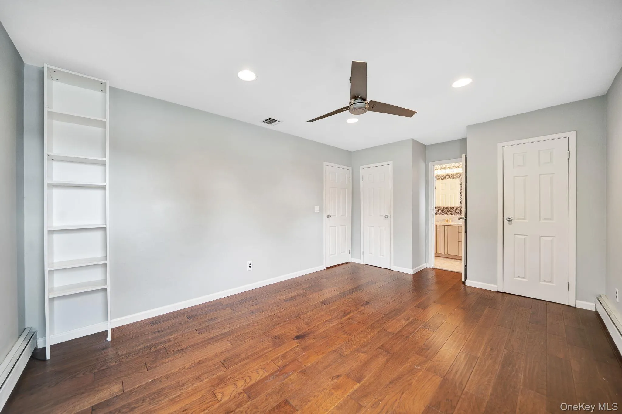 285 Oak Street, Oyster Bay, NY, 4 Bedrooms Bedrooms, 8 Rooms Rooms,2 BathroomsBathrooms,Residential,For Rent,Oak,0,1047976 285 Oak Street, Oyster Bay, NY, 4 Bedrooms Bedrooms, 8 Rooms Rooms,2 BathroomsBathrooms,Residential,For Rent,Oak,0,1047976