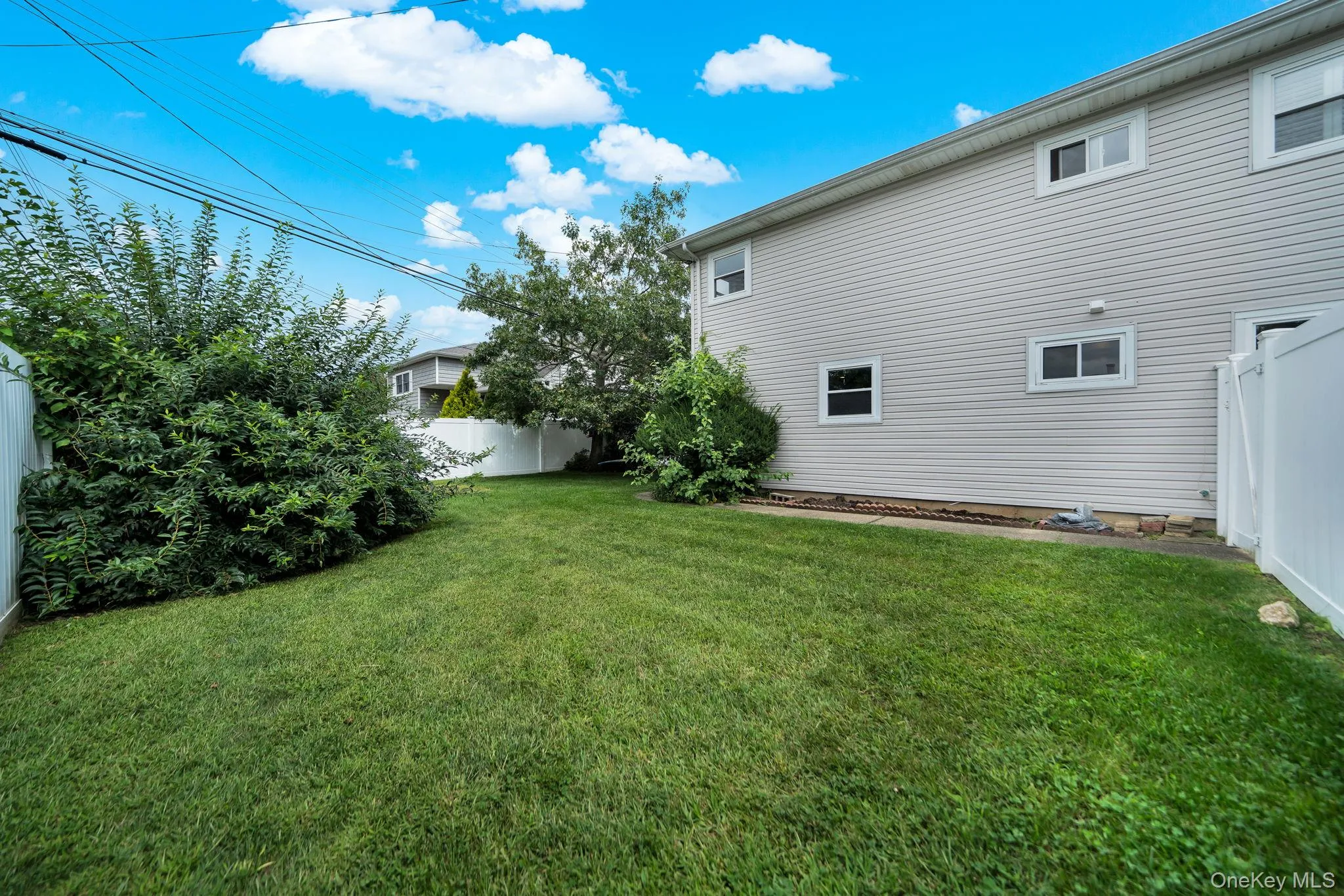 285 Oak Street, Oyster Bay, NY, 4 Bedrooms Bedrooms, 8 Rooms Rooms,2 BathroomsBathrooms,Residential,For Rent,Oak,0,1047976 285 Oak Street, Oyster Bay, NY, 4 Bedrooms Bedrooms, 8 Rooms Rooms,2 BathroomsBathrooms,Residential,For Rent,Oak,0,1047976