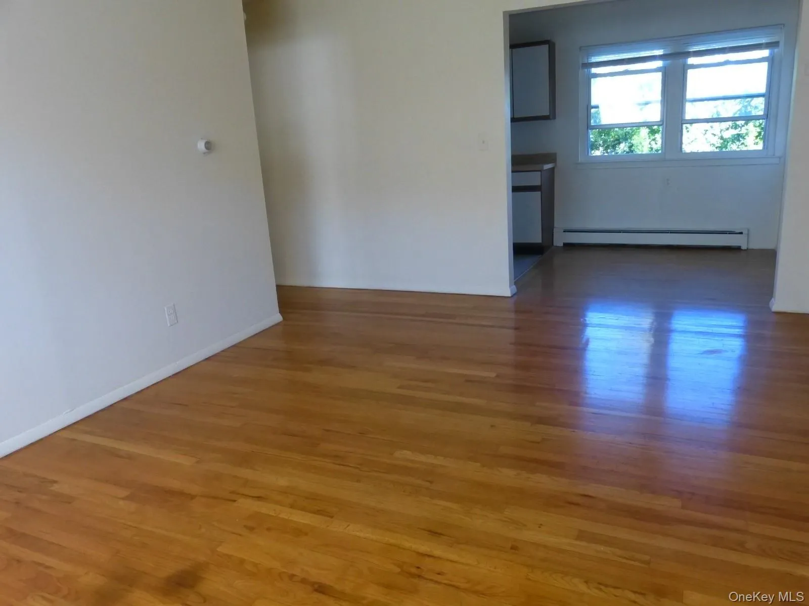 4 Duryea Place, Orangetown, NY, 1 Bedroom Bedrooms, 4 Room Rooms,1 BathroomBathrooms,Residential Lease,For Rent,Duryea,0,1047978 4 Duryea Place, Orangetown, NY, 1 Bedroom Bedrooms, 4 Room Rooms,1 BathroomBathrooms,Residential Lease,For Rent,Duryea,0,1047978
