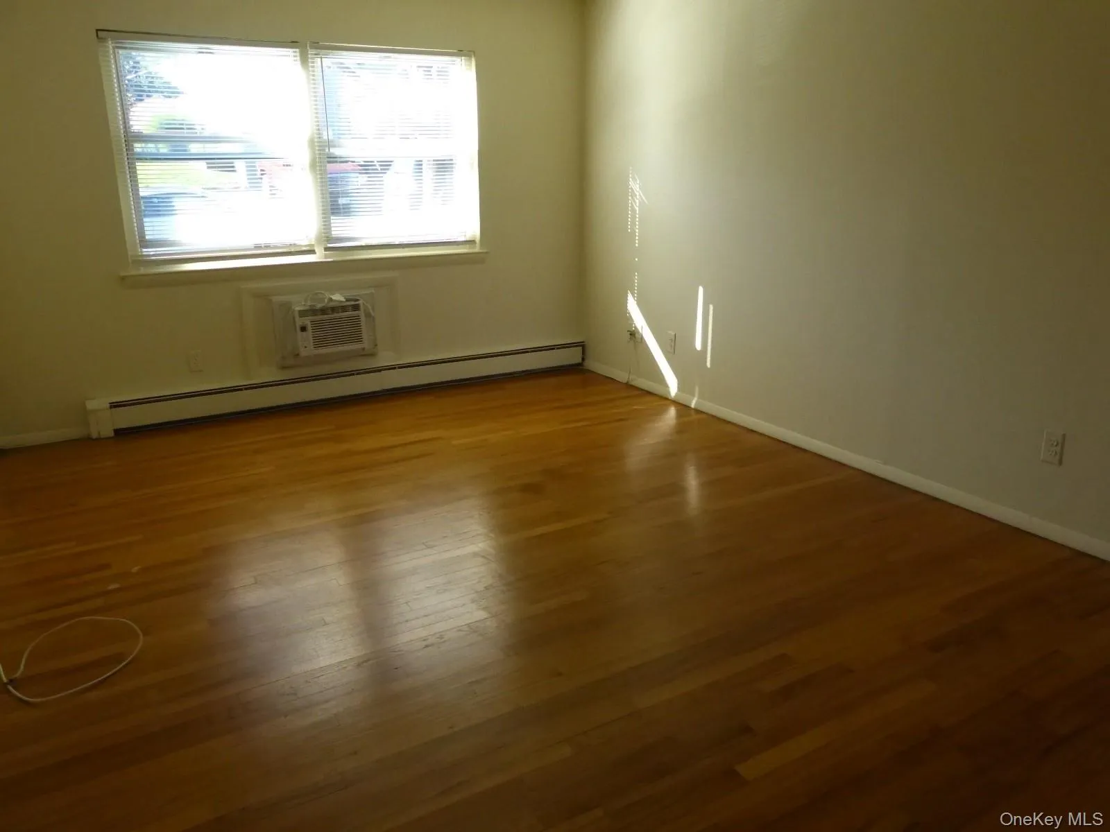 4 Duryea Place, Orangetown, NY, 1 Bedroom Bedrooms, 4 Room Rooms,1 BathroomBathrooms,Residential Lease,For Rent,Duryea,0,1047978 4 Duryea Place, Orangetown, NY, 1 Bedroom Bedrooms, 4 Room Rooms,1 BathroomBathrooms,Residential Lease,For Rent,Duryea,0,1047978