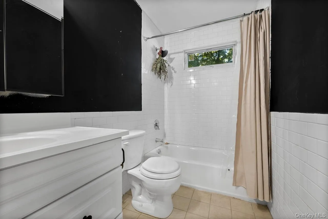 10 Iowa Street, Brookhaven, NY, 3 Bedrooms Bedrooms, 7 Rooms Rooms,2 BathroomsBathrooms,Residential,For Rent,Iowa,0,1047980 10 Iowa Street, Brookhaven, NY, 3 Bedrooms Bedrooms, 7 Rooms Rooms,2 BathroomsBathrooms,Residential,For Rent,Iowa,0,1047980