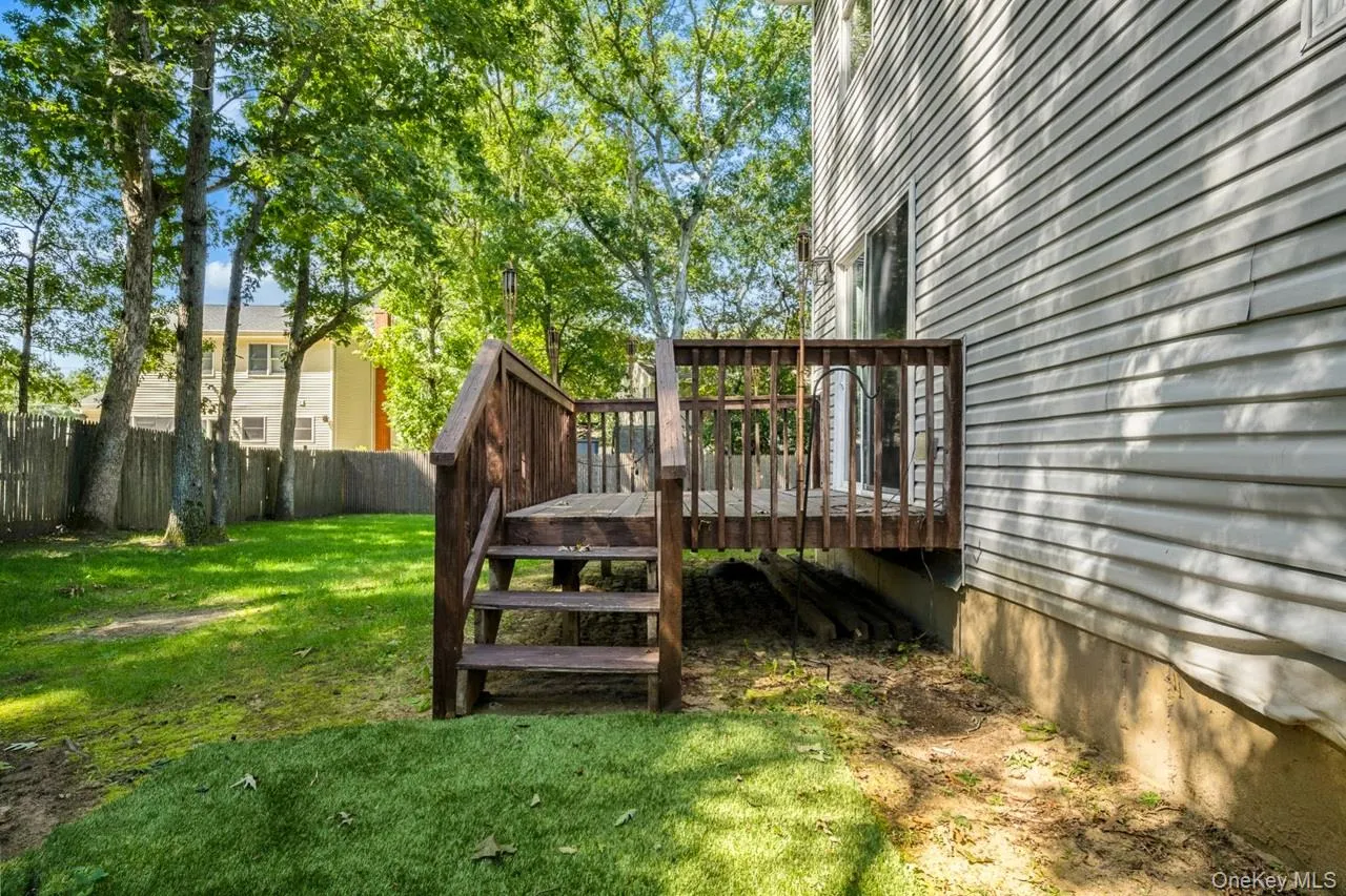 10 Iowa Street, Brookhaven, NY, 3 Bedrooms Bedrooms, 7 Rooms Rooms,2 BathroomsBathrooms,Residential,For Rent,Iowa,0,1047980 10 Iowa Street, Brookhaven, NY, 3 Bedrooms Bedrooms, 7 Rooms Rooms,2 BathroomsBathrooms,Residential,For Rent,Iowa,0,1047980