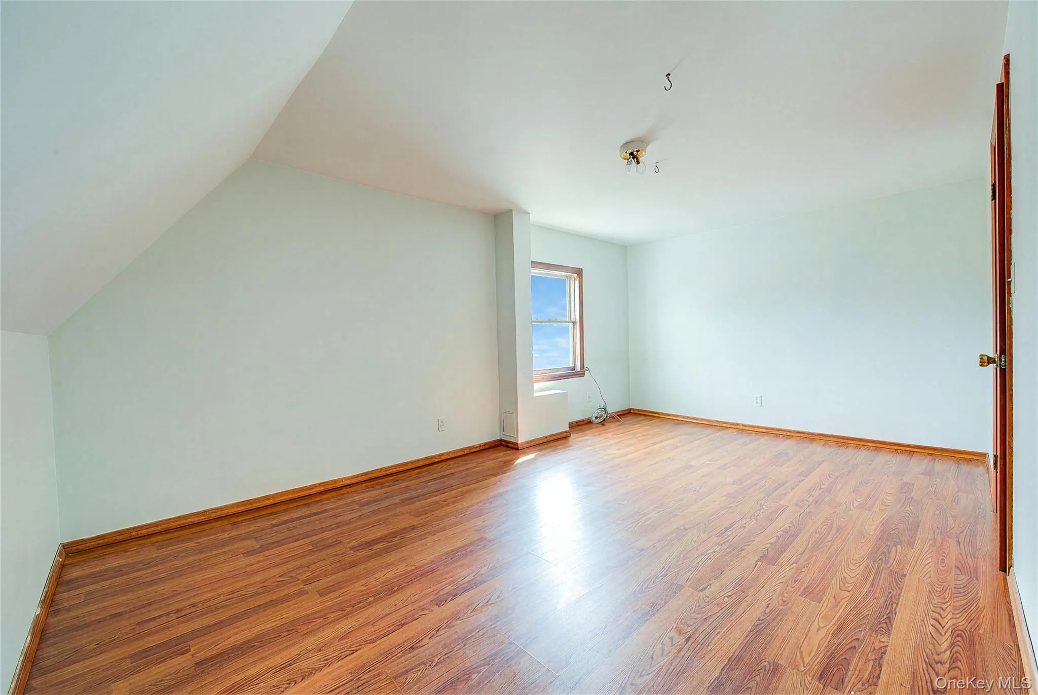 38-05 221st Street, New York, NY, 5 Bedrooms Bedrooms, 9 Rooms Rooms,1 BathroomBathrooms,Residential,For Rent,221st,0,1047983 38-05 221st Street, New York, NY, 5 Bedrooms Bedrooms, 9 Rooms Rooms,1 BathroomBathrooms,Residential,For Rent,221st,0,1047983
