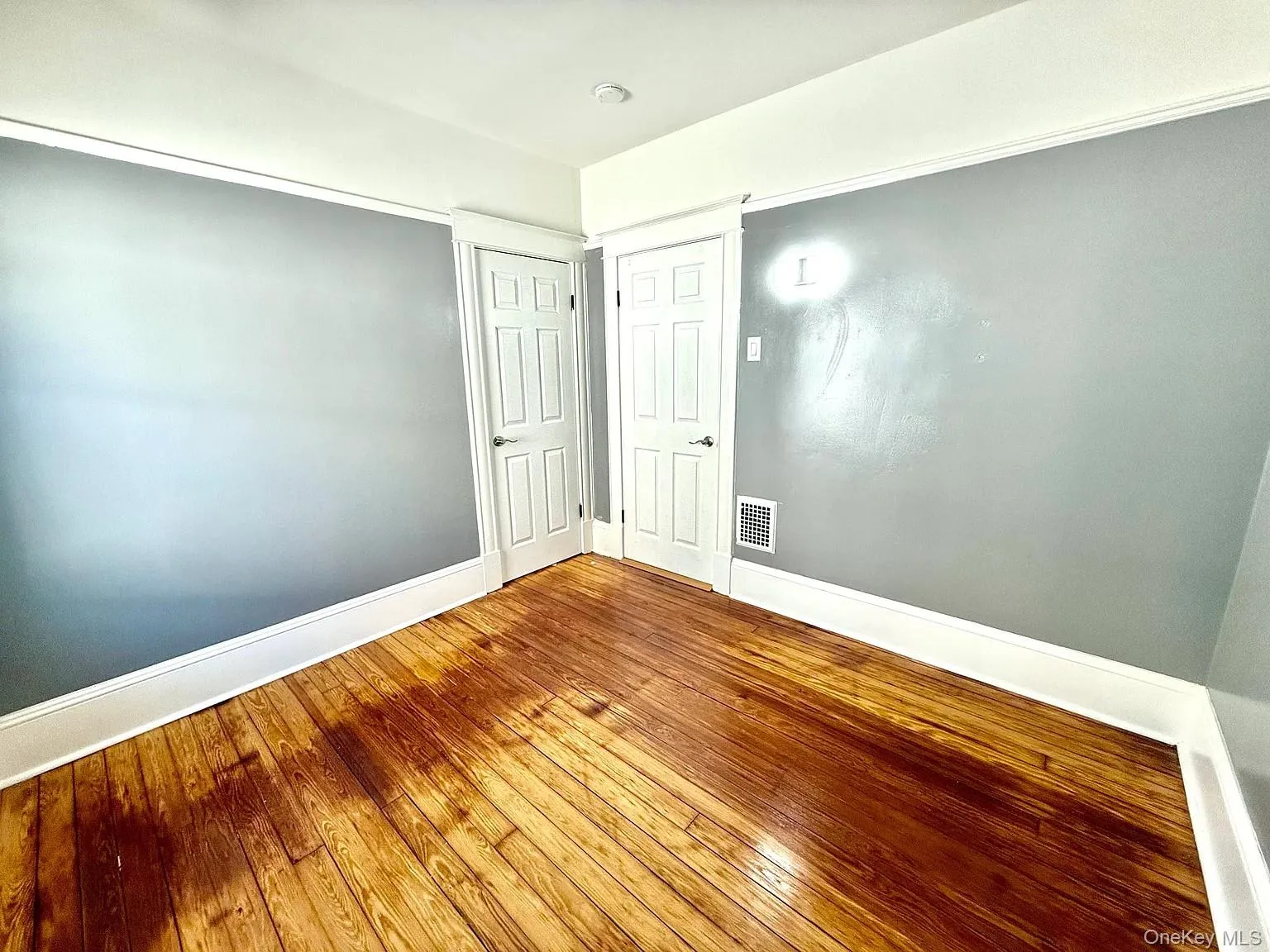 30 Manitou Avenue, Poughkeepsie, NY, 2 Bedrooms Bedrooms, 6 Rooms Rooms,1 BathroomBathrooms,Residential Lease,For Rent,Manitou,0,1047985 30 Manitou Avenue, Poughkeepsie, NY, 2 Bedrooms Bedrooms, 6 Rooms Rooms,1 BathroomBathrooms,Residential Lease,For Rent,Manitou,0,1047985