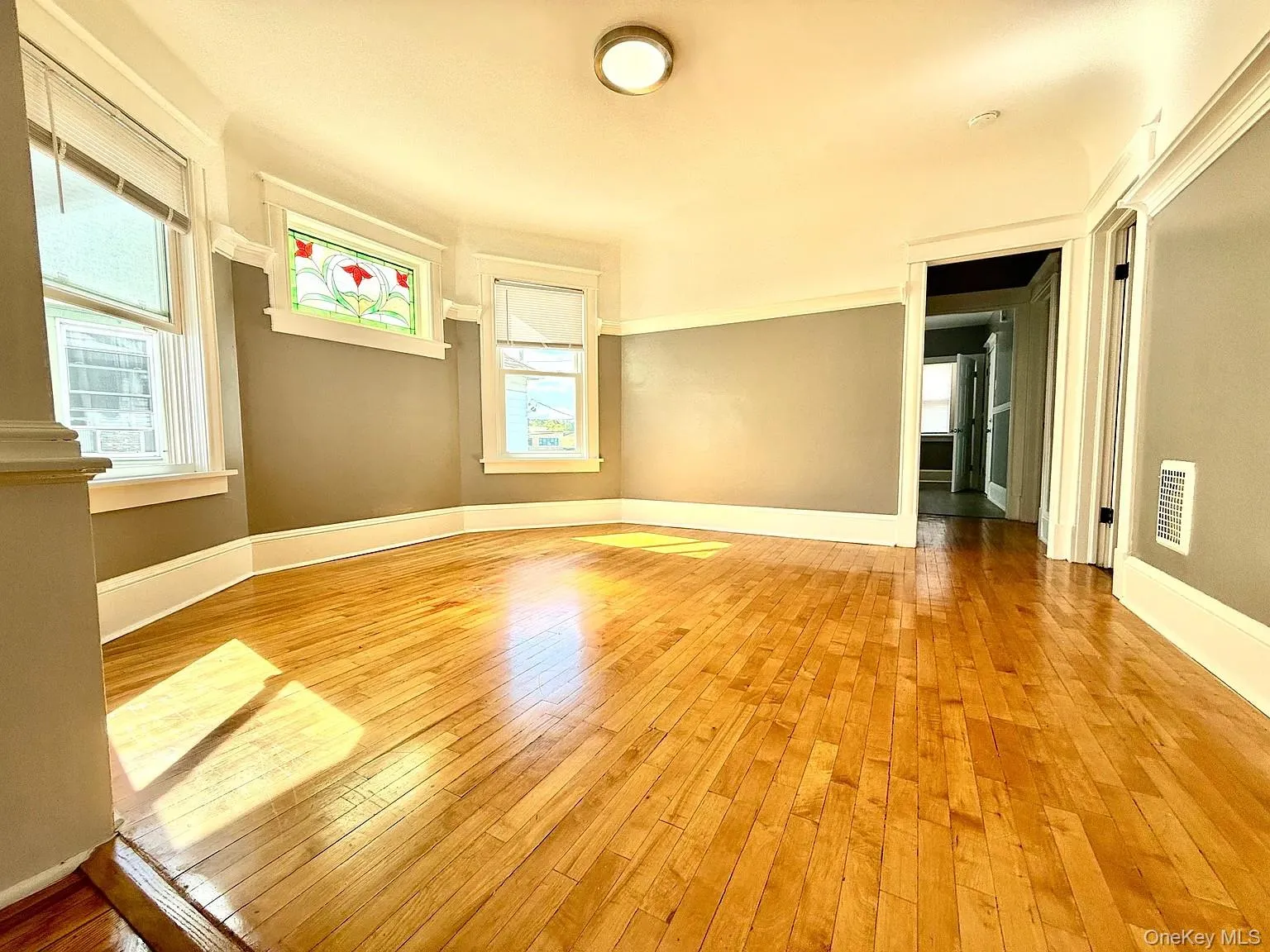 30 Manitou Avenue, Poughkeepsie, NY, 2 Bedrooms Bedrooms, 6 Rooms Rooms,1 BathroomBathrooms,Residential Lease,For Rent,Manitou,0,1047985 30 Manitou Avenue, Poughkeepsie, NY, 2 Bedrooms Bedrooms, 6 Rooms Rooms,1 BathroomBathrooms,Residential Lease,For Rent,Manitou,0,1047985