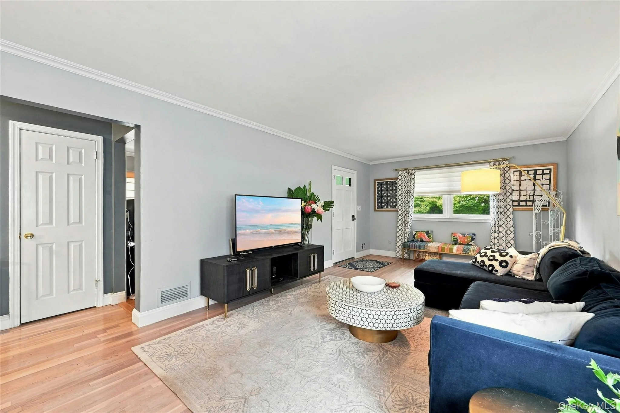 35 Reid Avenue, Hempstead, NY, 4 Bedrooms Bedrooms, 8 Rooms Rooms,2 BathroomsBathrooms,Residential,For Rent,Reid,0,1047987 35 Reid Avenue, Hempstead, NY, 4 Bedrooms Bedrooms, 8 Rooms Rooms,2 BathroomsBathrooms,Residential,For Rent,Reid,0,1047987