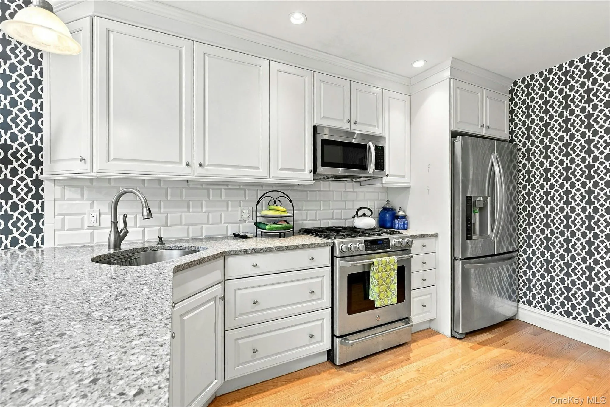 35 Reid Avenue, Hempstead, NY, 4 Bedrooms Bedrooms, 8 Rooms Rooms,2 BathroomsBathrooms,Residential,For Rent,Reid,0,1047987 35 Reid Avenue, Hempstead, NY, 4 Bedrooms Bedrooms, 8 Rooms Rooms,2 BathroomsBathrooms,Residential,For Rent,Reid,0,1047987