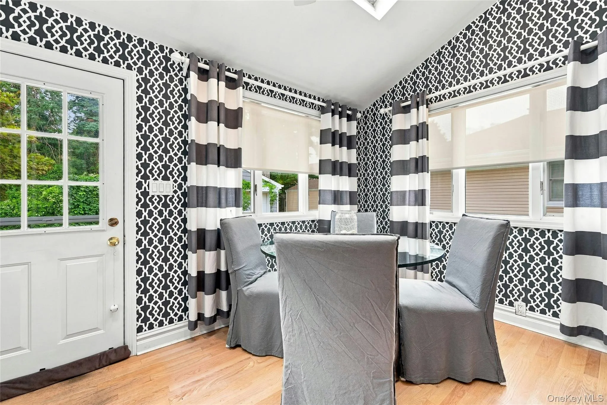 35 Reid Avenue, Hempstead, NY, 4 Bedrooms Bedrooms, 8 Rooms Rooms,2 BathroomsBathrooms,Residential,For Rent,Reid,0,1047987 35 Reid Avenue, Hempstead, NY, 4 Bedrooms Bedrooms, 8 Rooms Rooms,2 BathroomsBathrooms,Residential,For Rent,Reid,0,1047987