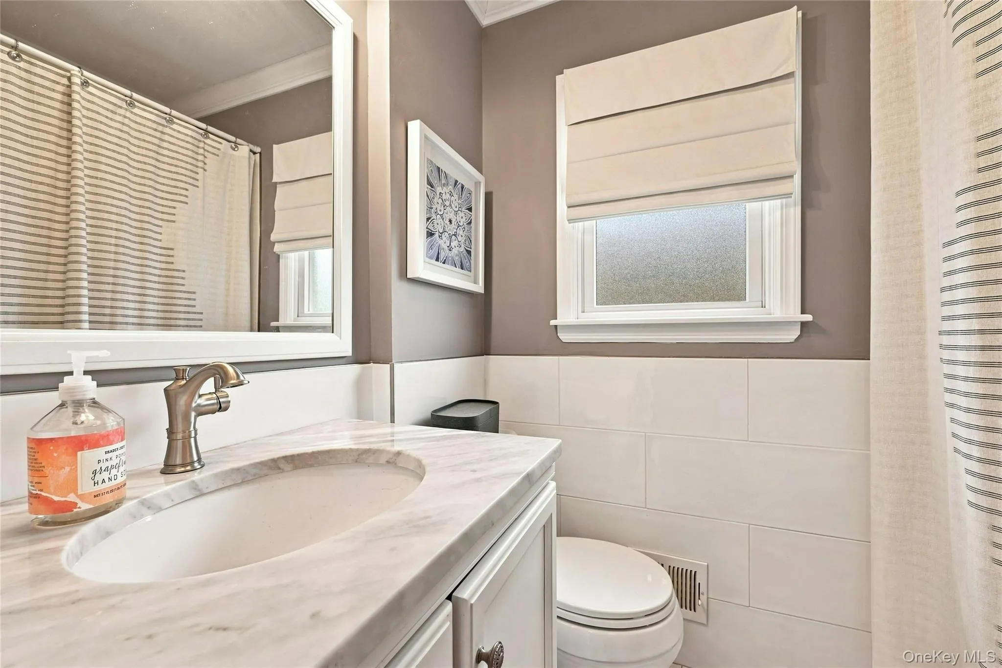 Main Level Updated Full Bath Main Level Updated Full Bath