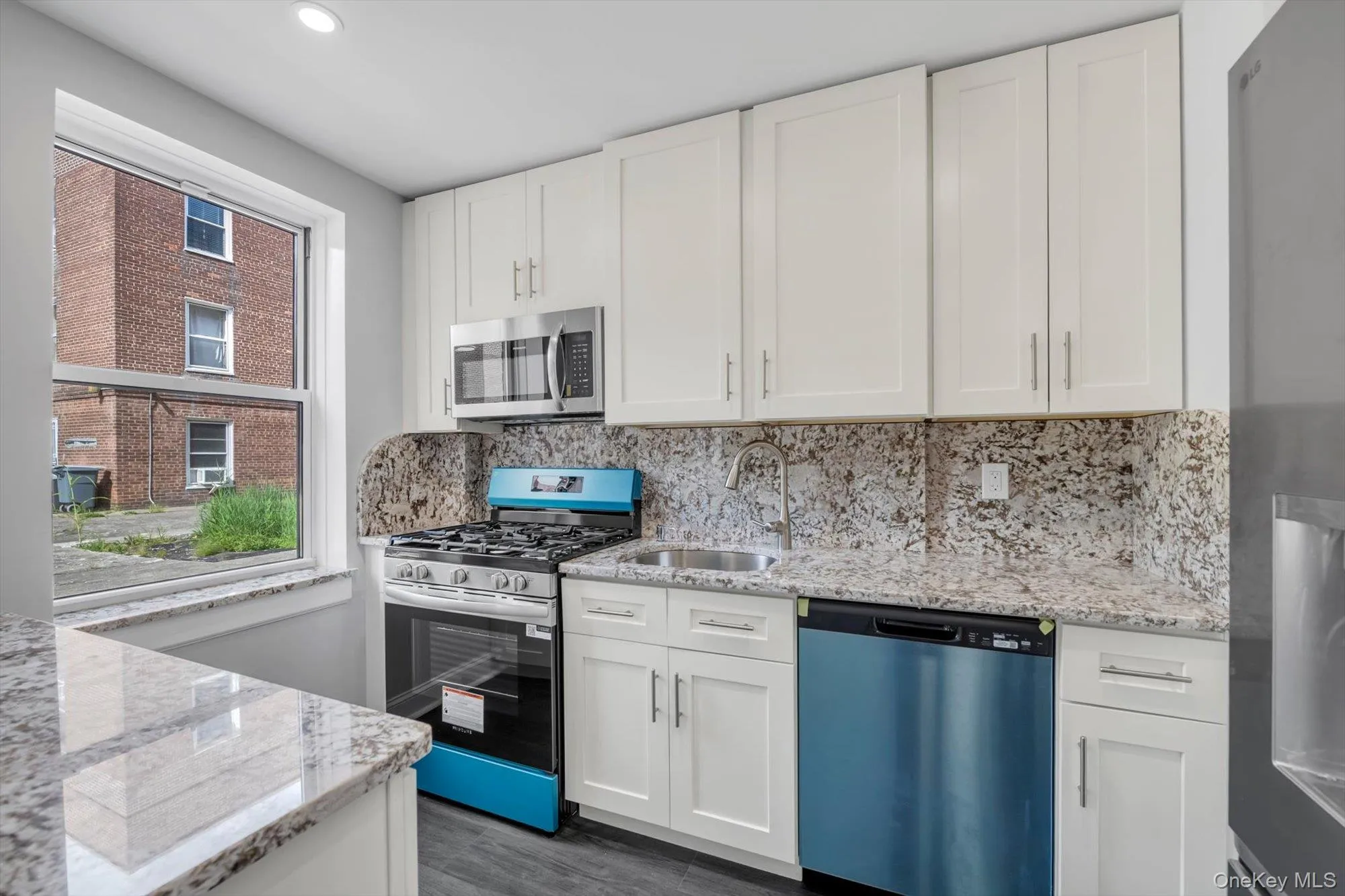 141-15 Union Turnpike, New York, NY, 1 Bedroom Bedrooms, 3 Rooms Rooms,1 BathroomBathrooms,Residential,For Rent,Union Turnpike,0,1047989 141-15 Union Turnpike, New York, NY, 1 Bedroom Bedrooms, 3 Rooms Rooms,1 BathroomBathrooms,Residential,For Rent,Union Turnpike,0,1047989