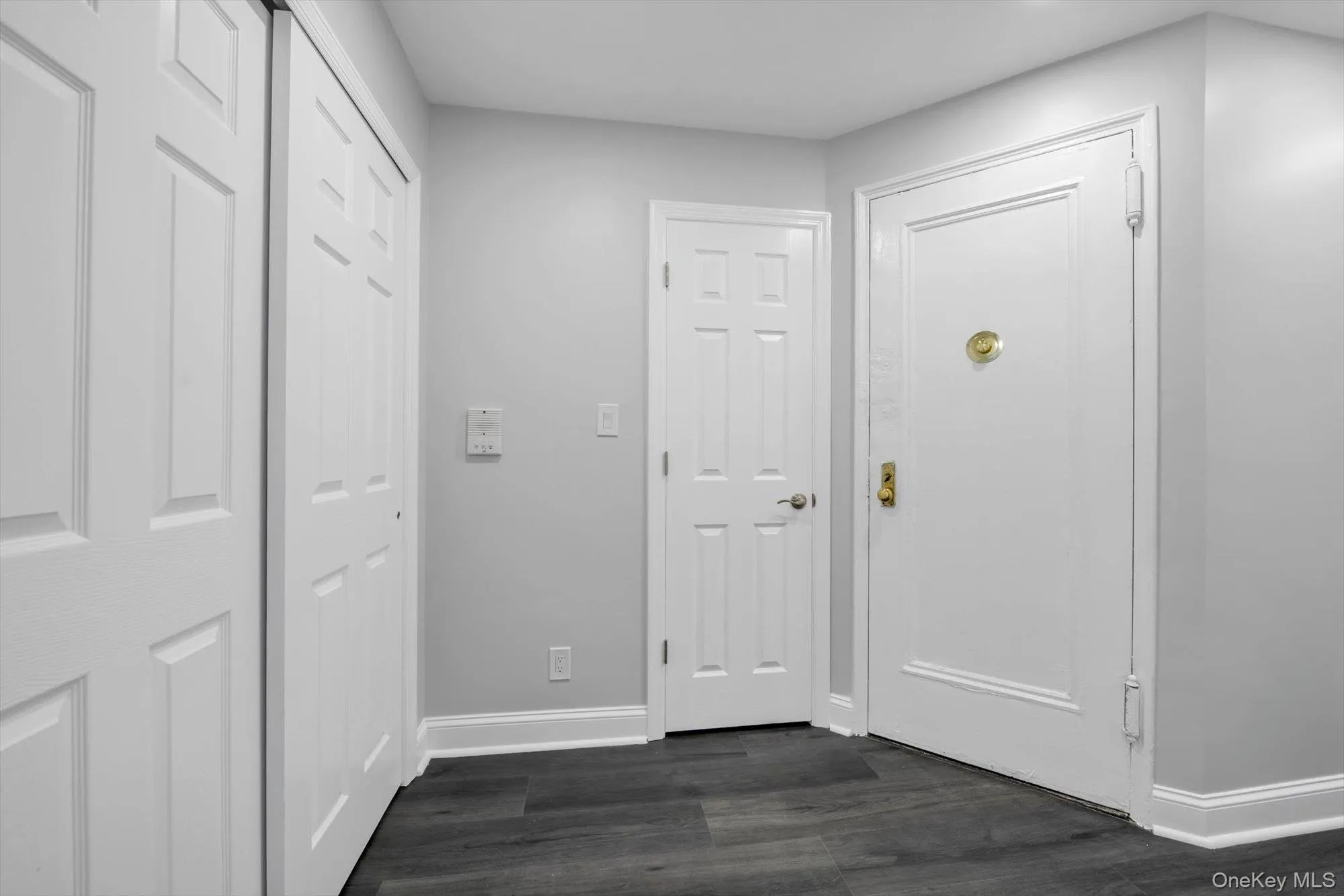 141-15 Union Turnpike, New York, NY, 1 Bedroom Bedrooms, 3 Rooms Rooms,1 BathroomBathrooms,Residential,For Rent,Union Turnpike,0,1047989 141-15 Union Turnpike, New York, NY, 1 Bedroom Bedrooms, 3 Rooms Rooms,1 BathroomBathrooms,Residential,For Rent,Union Turnpike,0,1047989