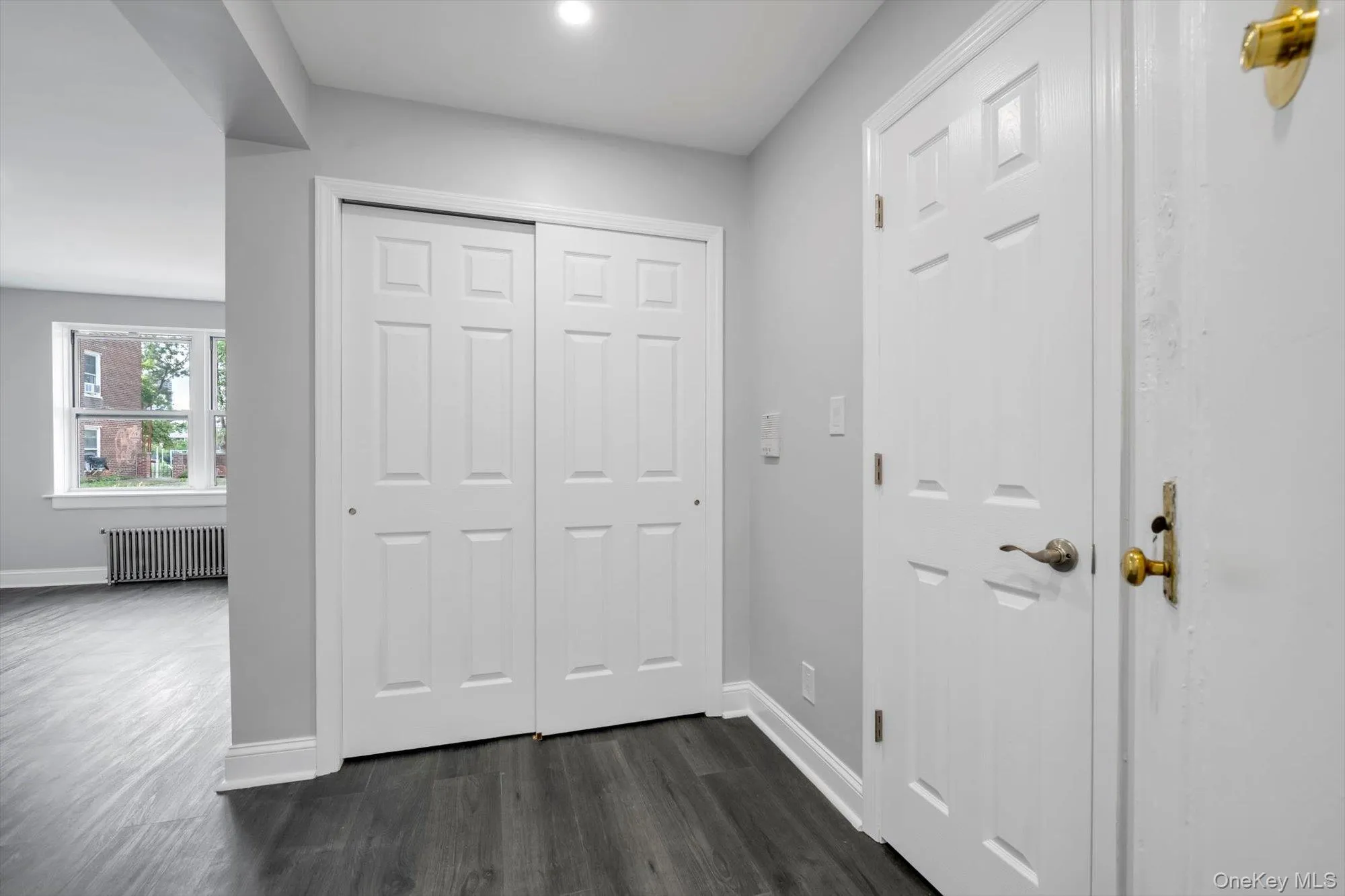 141-15 Union Turnpike, New York, NY, 1 Bedroom Bedrooms, 3 Rooms Rooms,1 BathroomBathrooms,Residential,For Rent,Union Turnpike,0,1047989 141-15 Union Turnpike, New York, NY, 1 Bedroom Bedrooms, 3 Rooms Rooms,1 BathroomBathrooms,Residential,For Rent,Union Turnpike,0,1047989