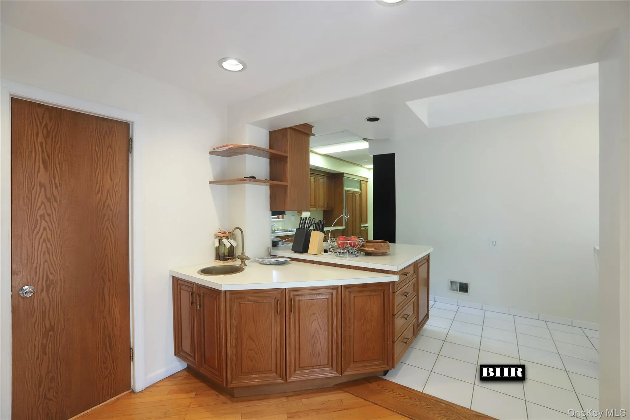 272 Exeter Street, New York, NY, 3 Bedrooms Bedrooms, 8 Rooms Rooms,4 BathroomsBathrooms,Residential,For Rent,Exeter,0,1047990 272 Exeter Street, New York, NY, 3 Bedrooms Bedrooms, 8 Rooms Rooms,4 BathroomsBathrooms,Residential,For Rent,Exeter,0,1047990