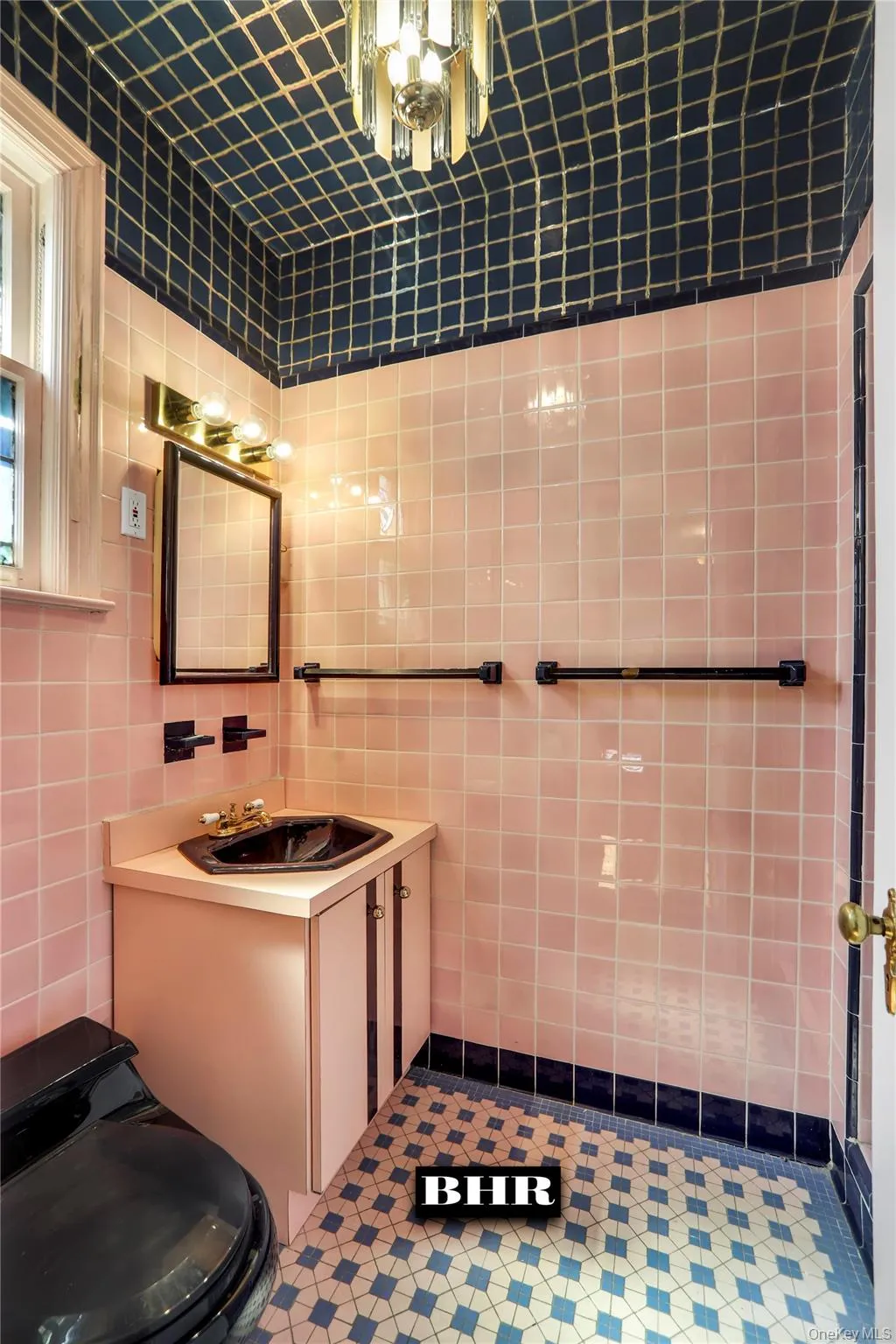 272 Exeter Street, New York, NY, 3 Bedrooms Bedrooms, 8 Rooms Rooms,4 BathroomsBathrooms,Residential,For Rent,Exeter,0,1047990 272 Exeter Street, New York, NY, 3 Bedrooms Bedrooms, 8 Rooms Rooms,4 BathroomsBathrooms,Residential,For Rent,Exeter,0,1047990