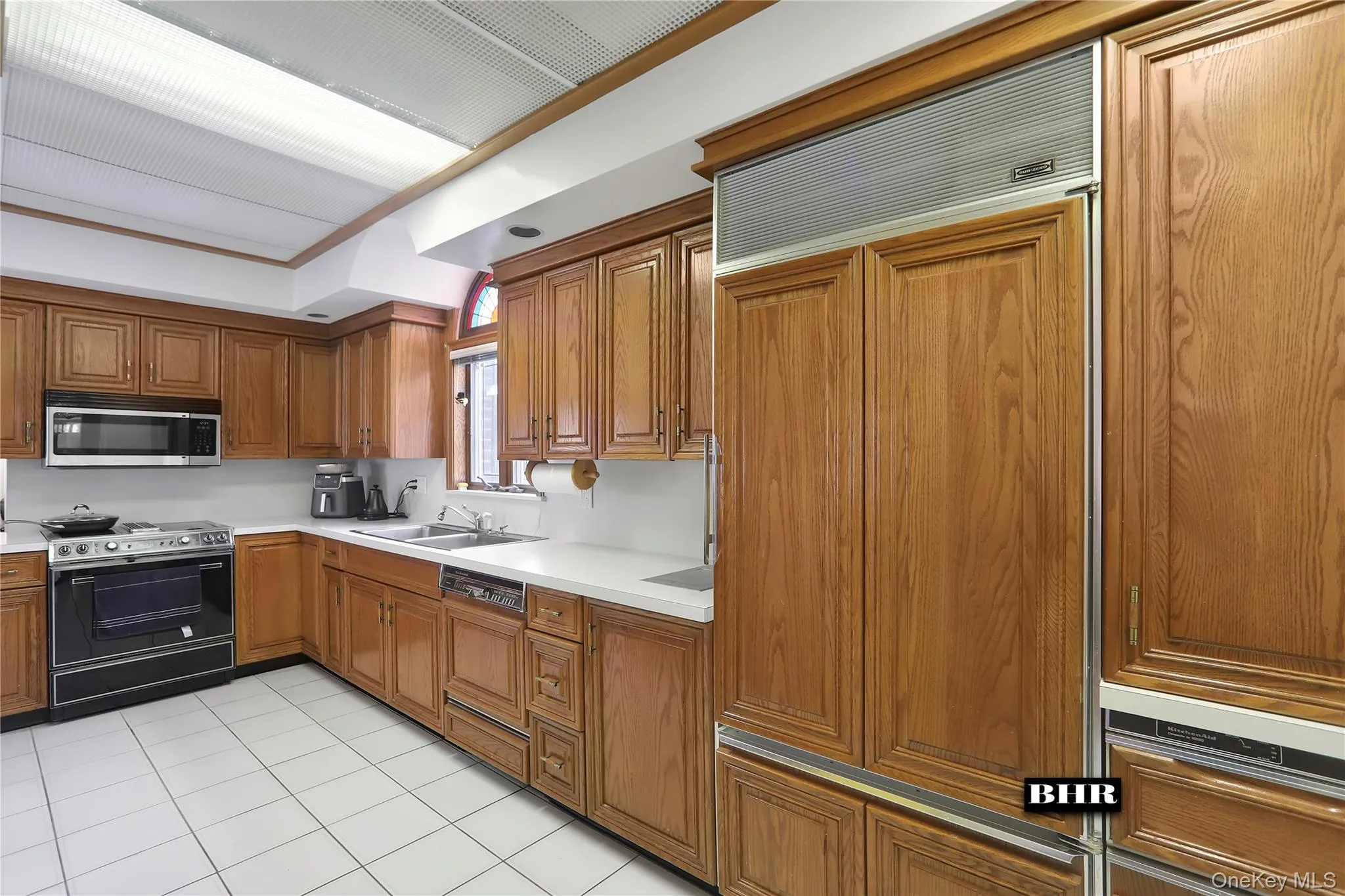 272 Exeter Street, New York, NY, 3 Bedrooms Bedrooms, 8 Rooms Rooms,4 BathroomsBathrooms,Residential,For Rent,Exeter,0,1047990 272 Exeter Street, New York, NY, 3 Bedrooms Bedrooms, 8 Rooms Rooms,4 BathroomsBathrooms,Residential,For Rent,Exeter,0,1047990