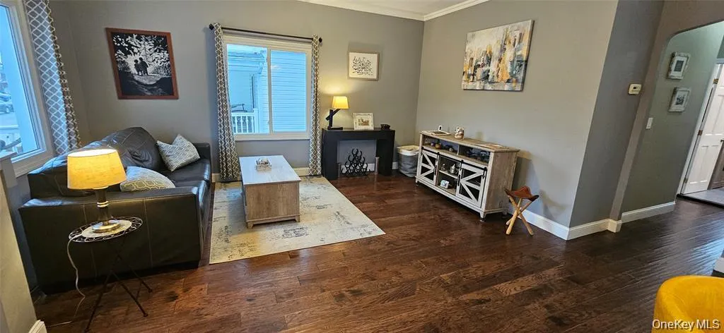 218 Chester Street, Long Beach, NY, 3 Bedrooms Bedrooms, 7 Rooms Rooms,2 BathroomsBathrooms,Residential Lease,For Rent,Chester,0,1047992 218 Chester Street, Long Beach, NY, 3 Bedrooms Bedrooms, 7 Rooms Rooms,2 BathroomsBathrooms,Residential Lease,For Rent,Chester,0,1047992