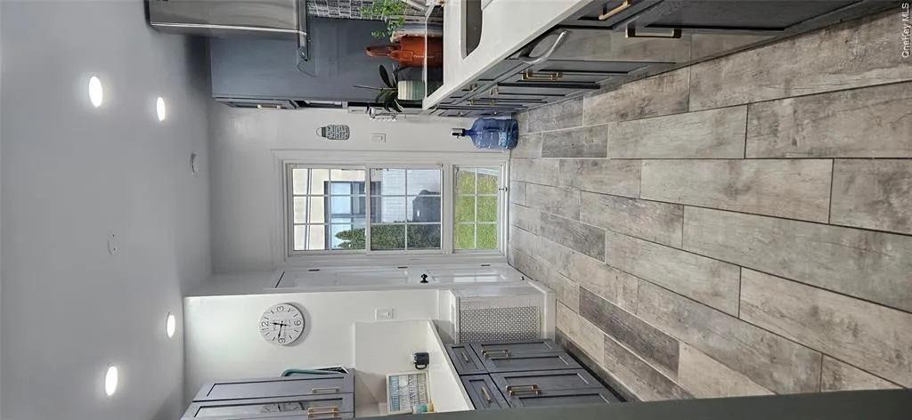 218 Chester Street, Long Beach, NY, 3 Bedrooms Bedrooms, 7 Rooms Rooms,2 BathroomsBathrooms,Residential Lease,For Rent,Chester,0,1047992 218 Chester Street, Long Beach, NY, 3 Bedrooms Bedrooms, 7 Rooms Rooms,2 BathroomsBathrooms,Residential Lease,For Rent,Chester,0,1047992