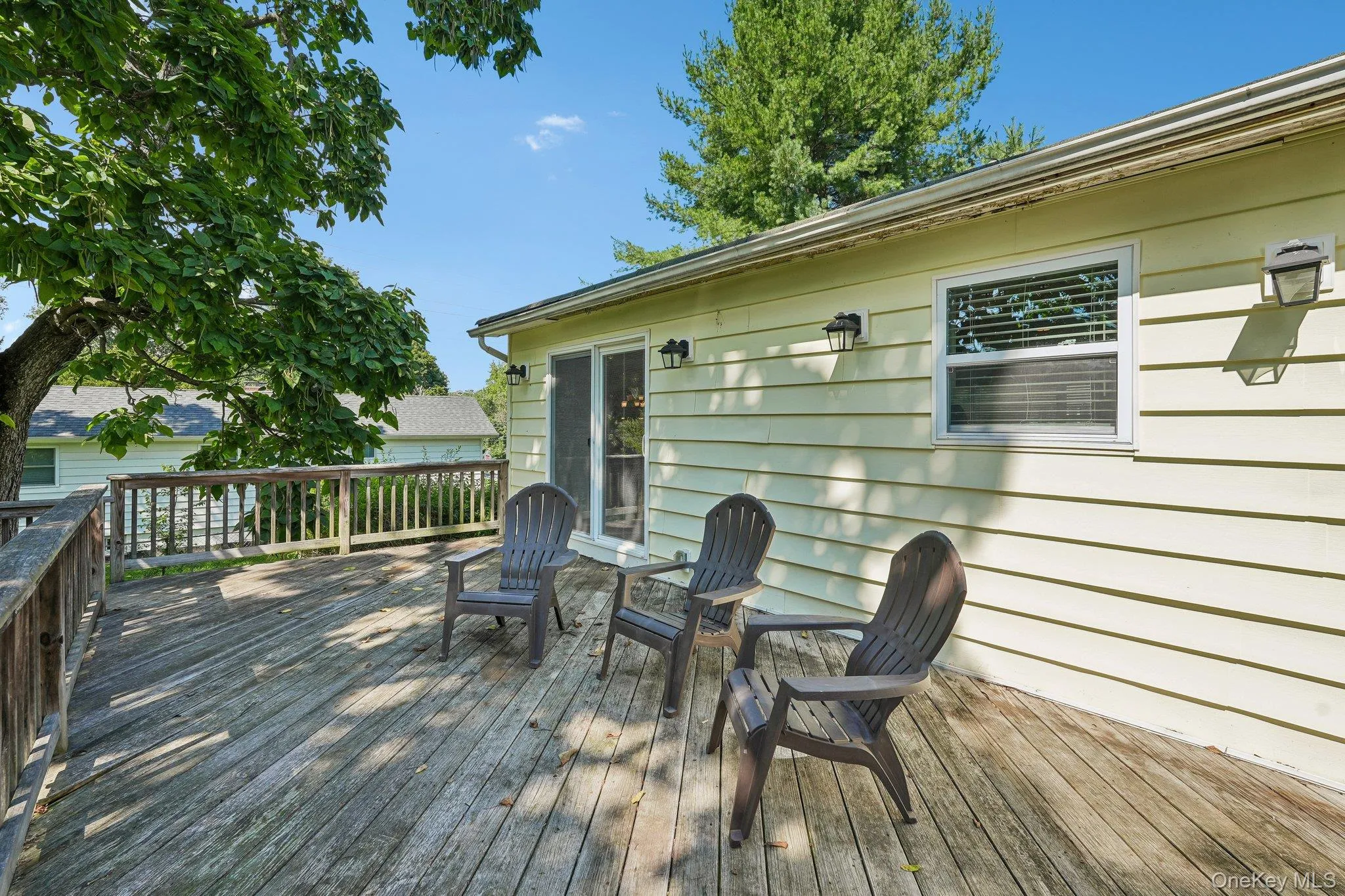 8 Townsend Place, Chester Town, NY, 4 Bedrooms Bedrooms, 9 Rooms Rooms,2 BathroomsBathrooms,Residential,For Rent,Townsend,0,1047996 8 Townsend Place, Chester Town, NY, 4 Bedrooms Bedrooms, 9 Rooms Rooms,2 BathroomsBathrooms,Residential,For Rent,Townsend,0,1047996