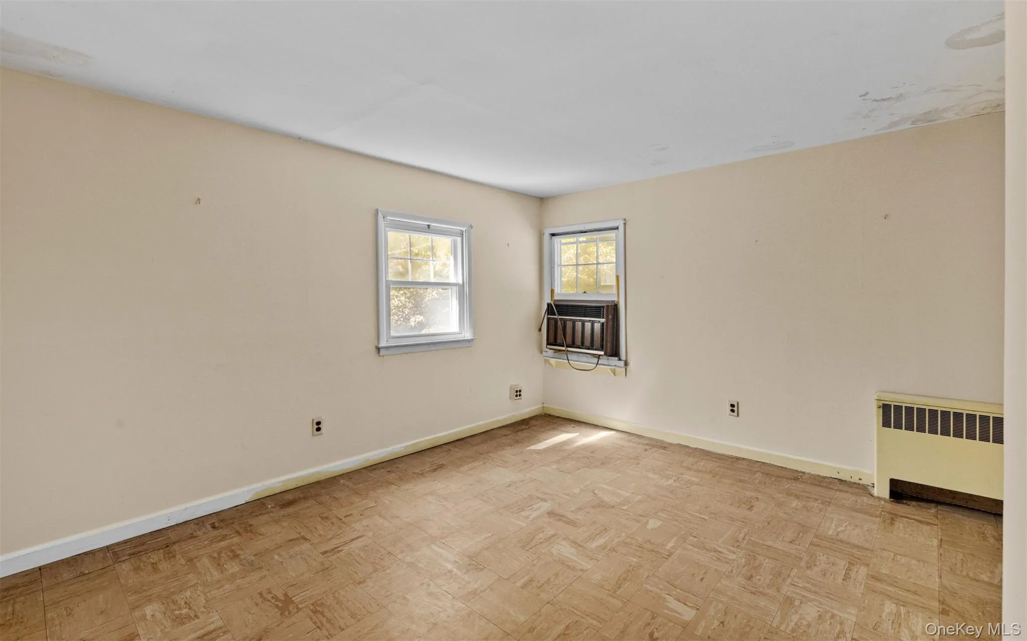 11 Woodycrest Drive, Huntington, NY, 6 Bedrooms Bedrooms, 13 Rooms Rooms,3 BathroomsBathrooms,Residential,For Rent,Woodycrest,0,1048005 11 Woodycrest Drive, Huntington, NY, 6 Bedrooms Bedrooms, 13 Rooms Rooms,3 BathroomsBathrooms,Residential,For Rent,Woodycrest,0,1048005