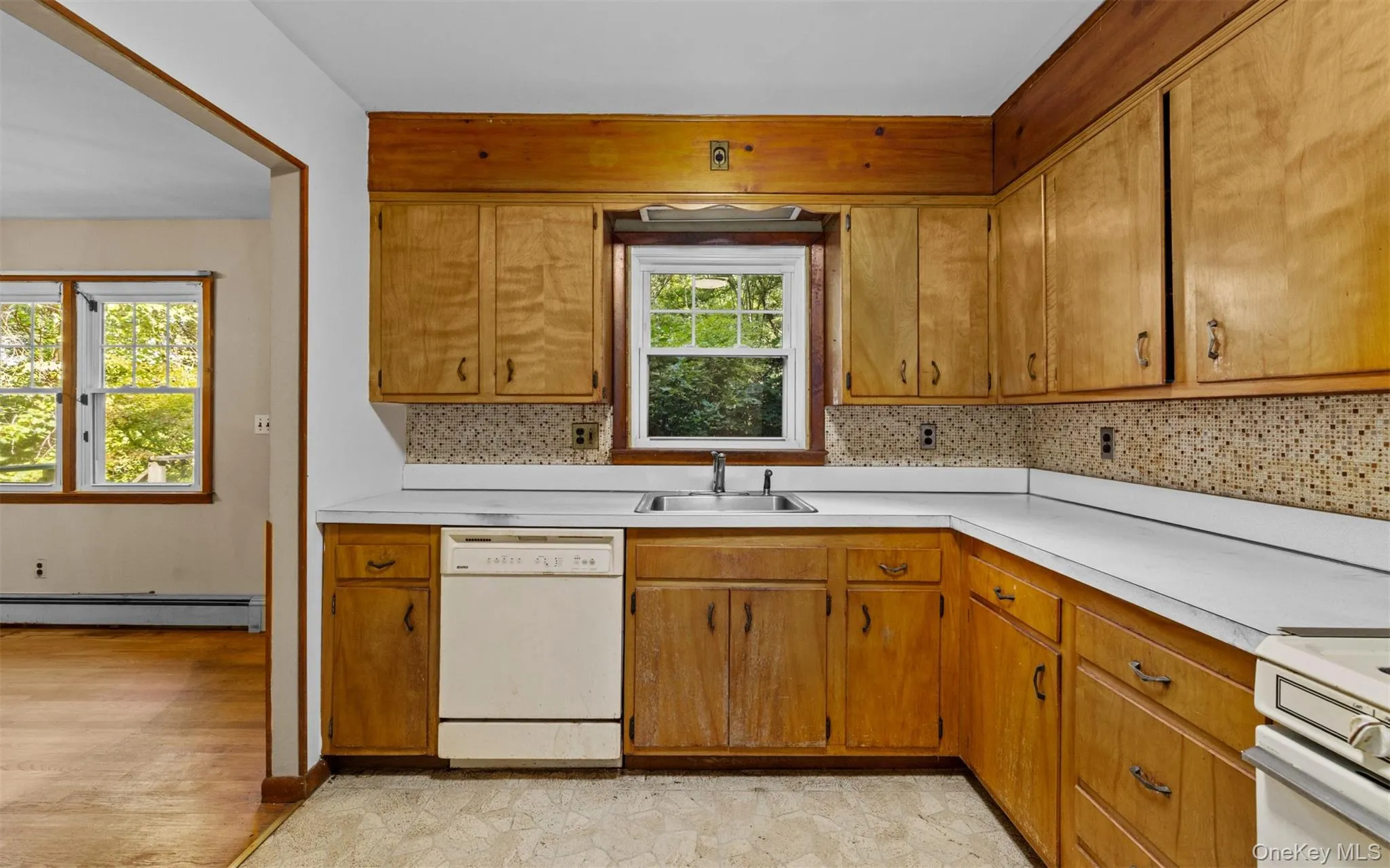 11 Woodycrest Drive, Huntington, NY, 6 Bedrooms Bedrooms, 13 Rooms Rooms,3 BathroomsBathrooms,Residential,For Rent,Woodycrest,0,1048005 11 Woodycrest Drive, Huntington, NY, 6 Bedrooms Bedrooms, 13 Rooms Rooms,3 BathroomsBathrooms,Residential,For Rent,Woodycrest,0,1048005