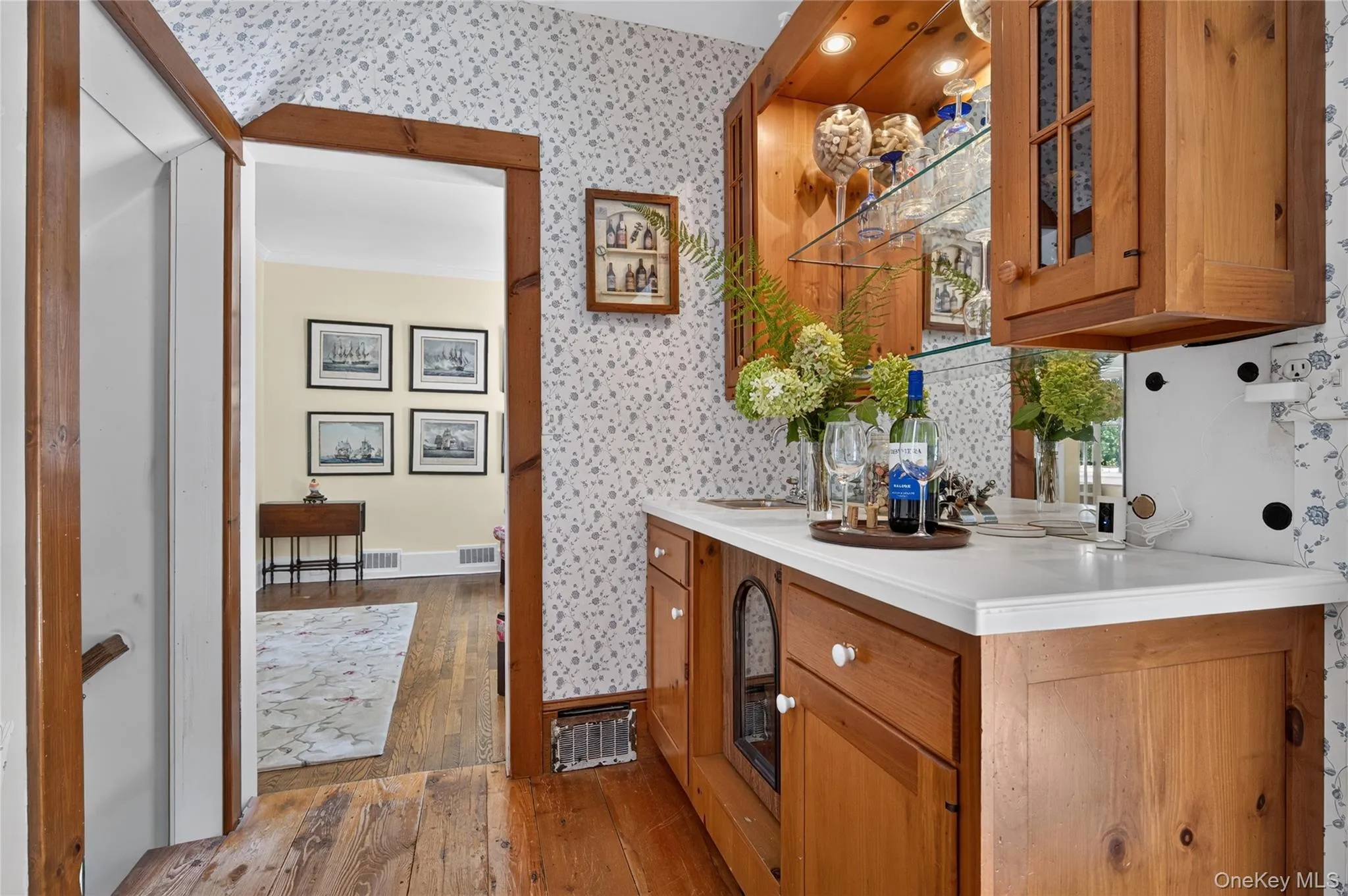 10 Holden Lane, Oyster Bay, NY, 5 Bedrooms Bedrooms, 9 Rooms Rooms,3 BathroomsBathrooms,Residential,For Rent,Holden,0,1048006 10 Holden Lane, Oyster Bay, NY, 5 Bedrooms Bedrooms, 9 Rooms Rooms,3 BathroomsBathrooms,Residential,For Rent,Holden,0,1048006