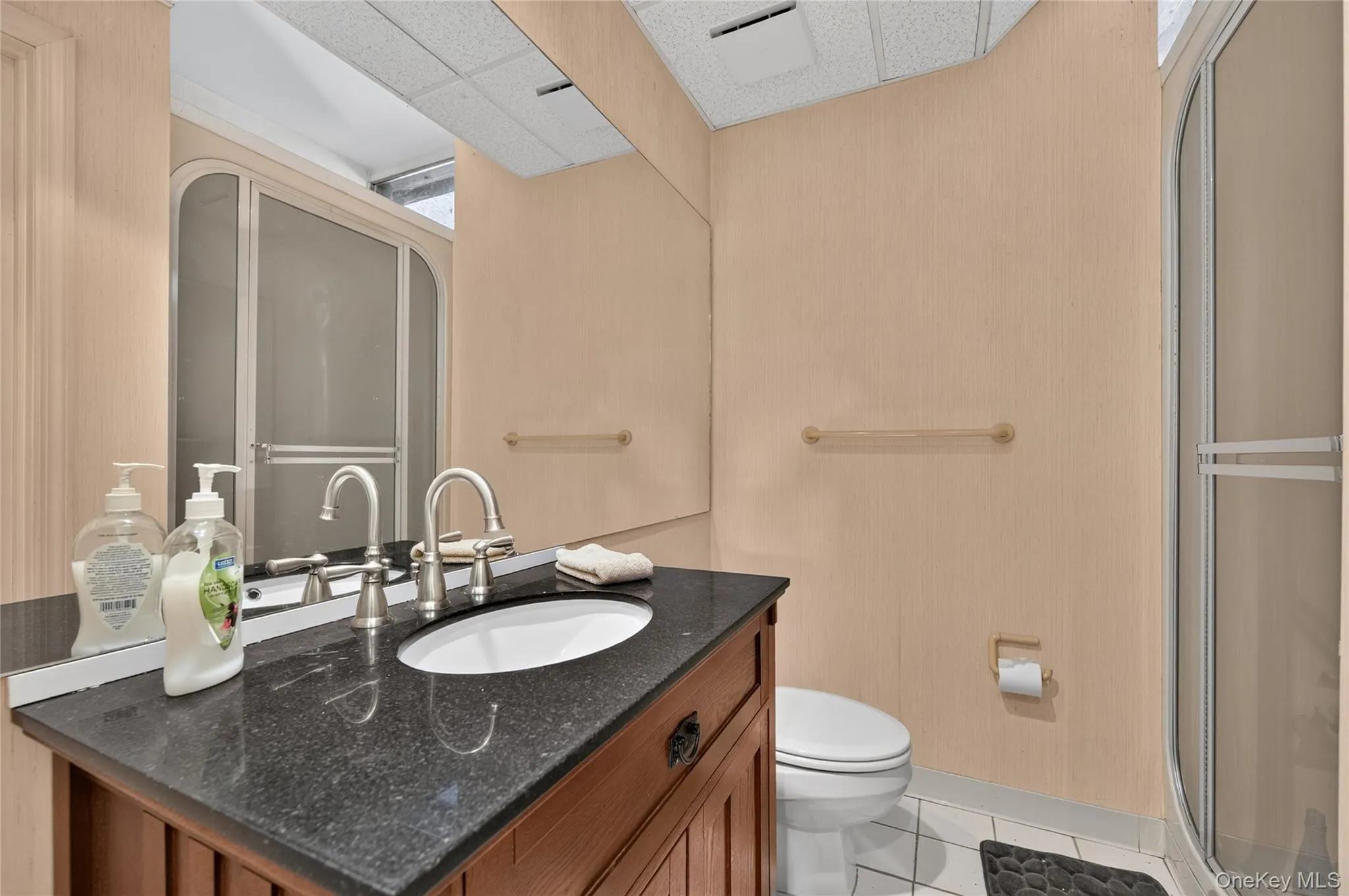 10 Holden Lane, Oyster Bay, NY, 5 Bedrooms Bedrooms, 9 Rooms Rooms,3 BathroomsBathrooms,Residential,For Rent,Holden,0,1048006 10 Holden Lane, Oyster Bay, NY, 5 Bedrooms Bedrooms, 9 Rooms Rooms,3 BathroomsBathrooms,Residential,For Rent,Holden,0,1048006
