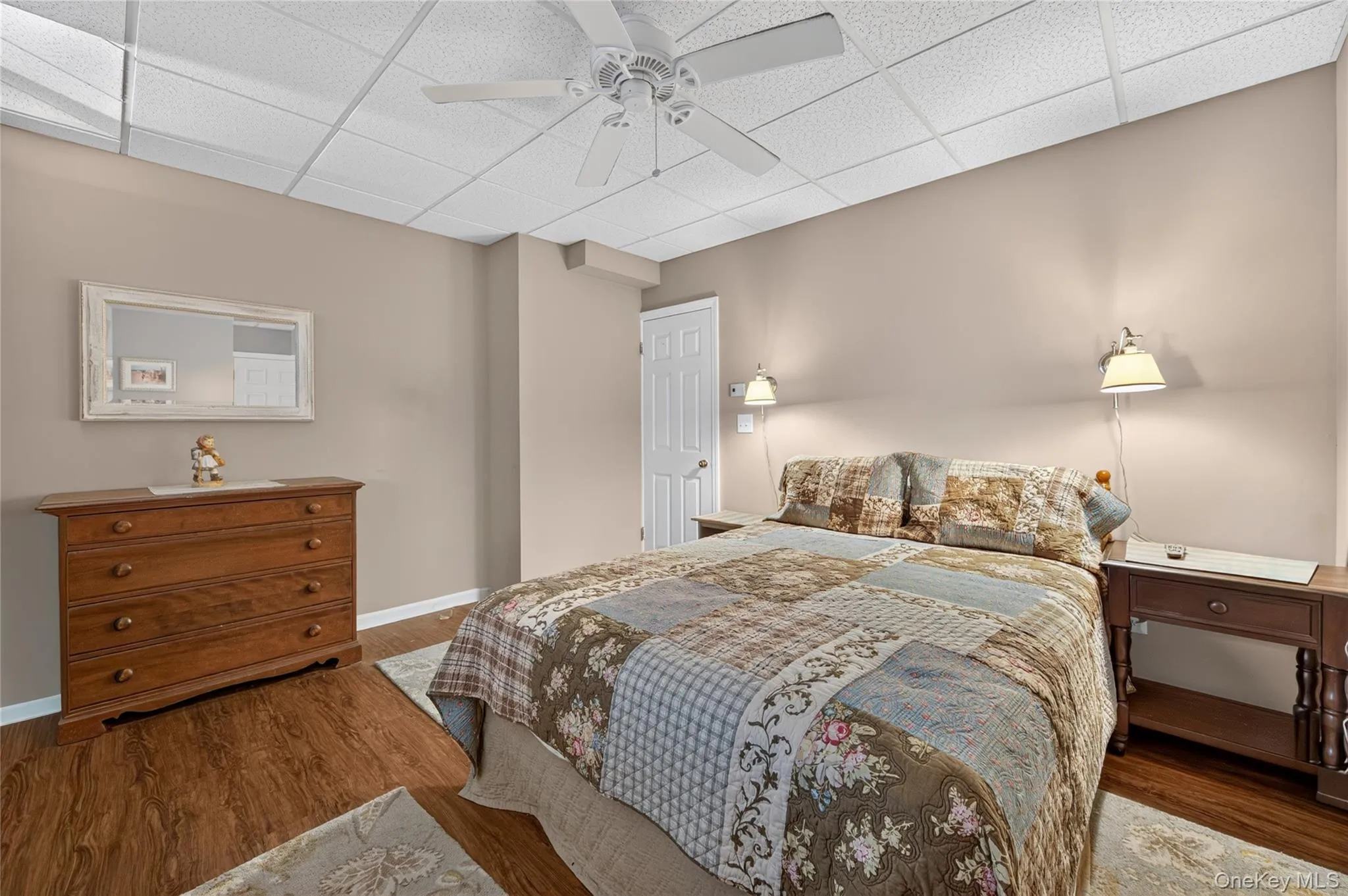 10 Holden Lane, Oyster Bay, NY, 5 Bedrooms Bedrooms, 9 Rooms Rooms,3 BathroomsBathrooms,Residential,For Rent,Holden,0,1048006 10 Holden Lane, Oyster Bay, NY, 5 Bedrooms Bedrooms, 9 Rooms Rooms,3 BathroomsBathrooms,Residential,For Rent,Holden,0,1048006