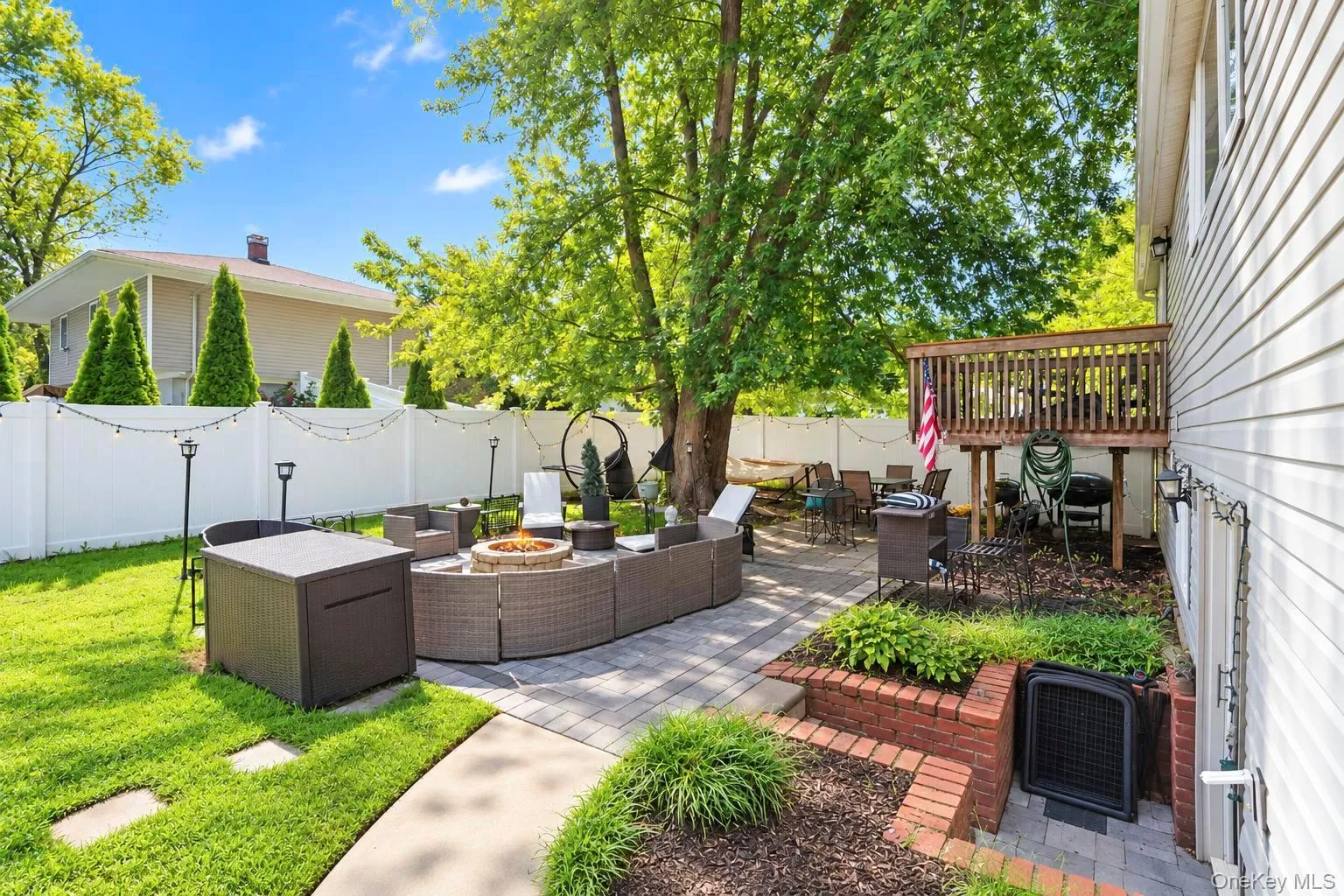 19 Badger Lane, Brookhaven, NY, 4 Bedrooms Bedrooms, 8 Rooms Rooms,1 BathroomBathrooms,Residential,For Rent,Badger,0,1048007 19 Badger Lane, Brookhaven, NY, 4 Bedrooms Bedrooms, 8 Rooms Rooms,1 BathroomBathrooms,Residential,For Rent,Badger,0,1048007