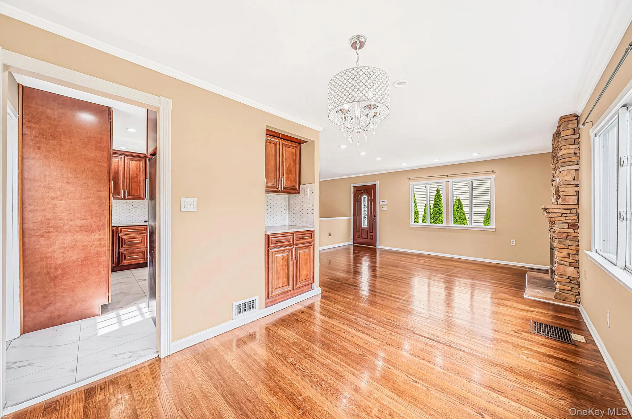 5 Willets Drive, Oyster Bay, NY, 3 Bedrooms Bedrooms, 9 Rooms Rooms,3 BathroomsBathrooms,Residential,For Rent,Willets,0,1048009 5 Willets Drive, Oyster Bay, NY, 3 Bedrooms Bedrooms, 9 Rooms Rooms,3 BathroomsBathrooms,Residential,For Rent,Willets,0,1048009