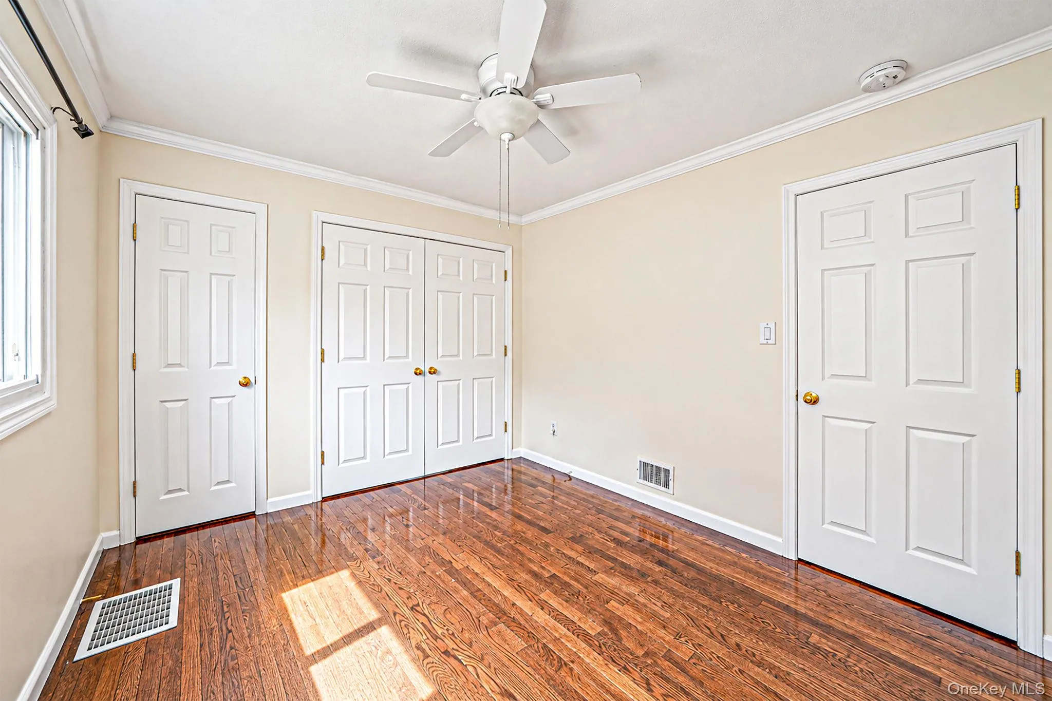 5 Willets Drive, Oyster Bay, NY, 3 Bedrooms Bedrooms, 9 Rooms Rooms,3 BathroomsBathrooms,Residential,For Rent,Willets,0,1048009 5 Willets Drive, Oyster Bay, NY, 3 Bedrooms Bedrooms, 9 Rooms Rooms,3 BathroomsBathrooms,Residential,For Rent,Willets,0,1048009