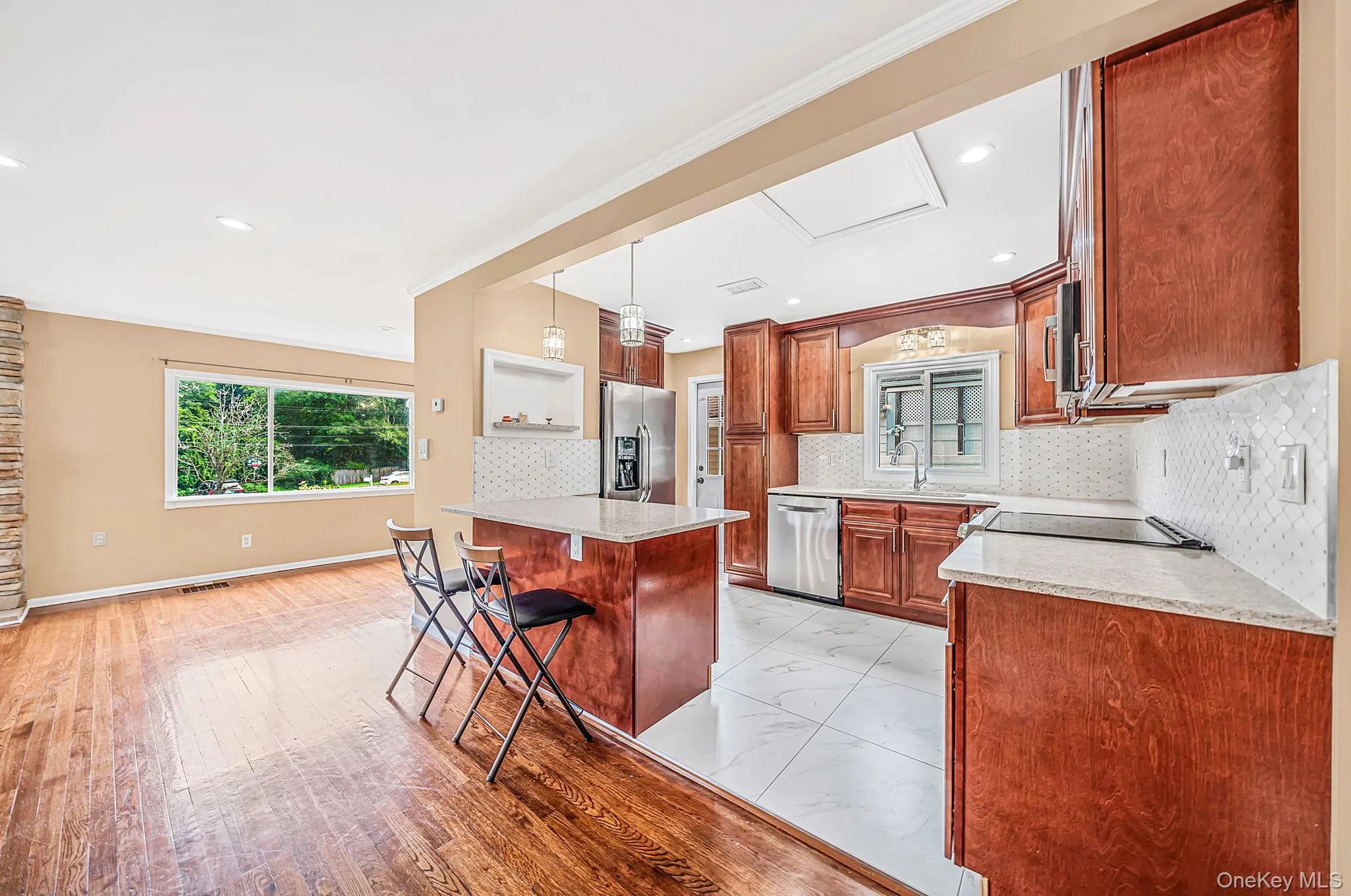 5 Willets Drive, Oyster Bay, NY, 3 Bedrooms Bedrooms, 9 Rooms Rooms,3 BathroomsBathrooms,Residential,For Rent,Willets,0,1048009 5 Willets Drive, Oyster Bay, NY, 3 Bedrooms Bedrooms, 9 Rooms Rooms,3 BathroomsBathrooms,Residential,For Rent,Willets,0,1048009