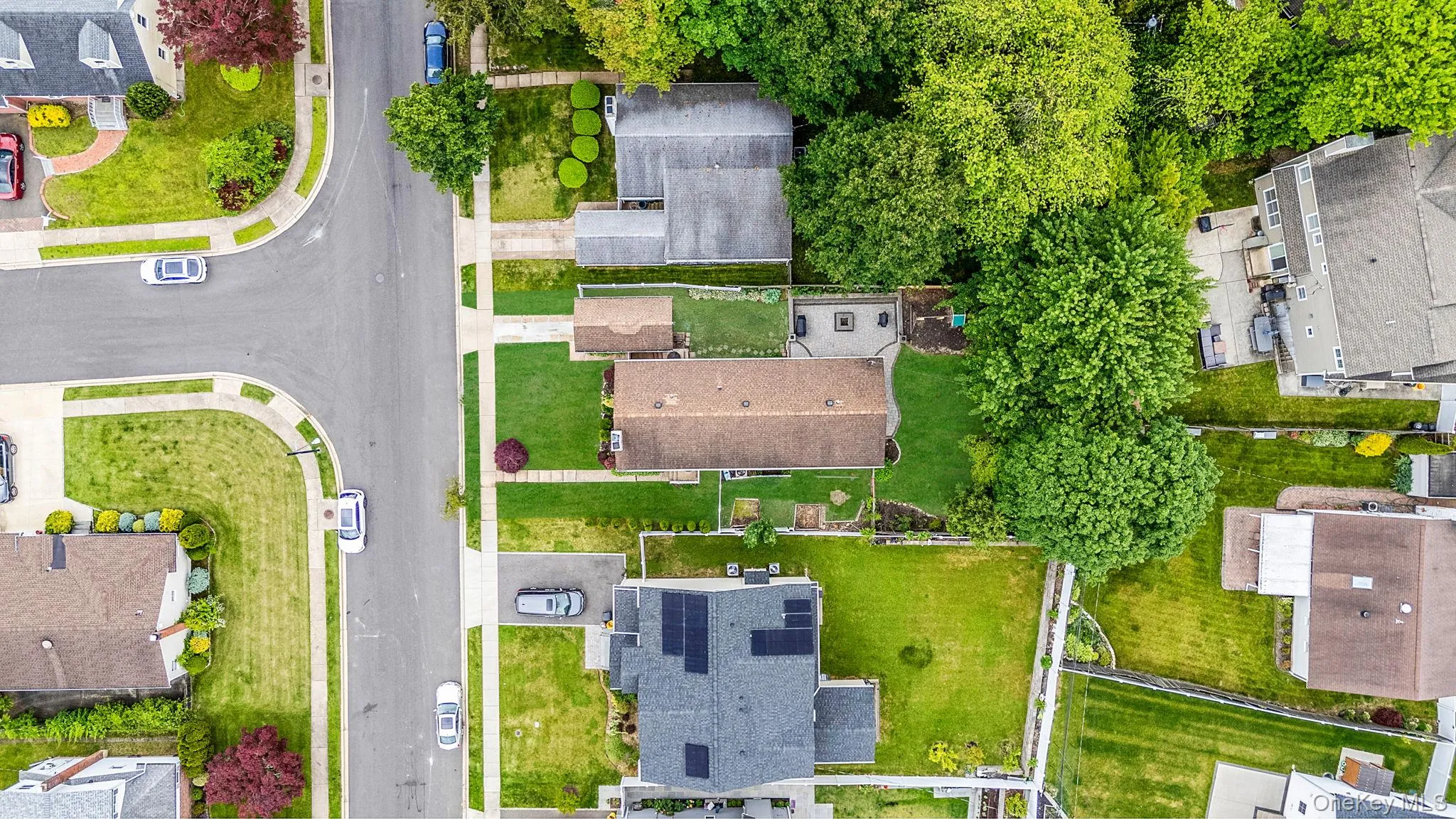 5 Willets Drive, Oyster Bay, NY, 3 Bedrooms Bedrooms, 9 Rooms Rooms,3 BathroomsBathrooms,Residential,For Rent,Willets,0,1048009 5 Willets Drive, Oyster Bay, NY, 3 Bedrooms Bedrooms, 9 Rooms Rooms,3 BathroomsBathrooms,Residential,For Rent,Willets,0,1048009