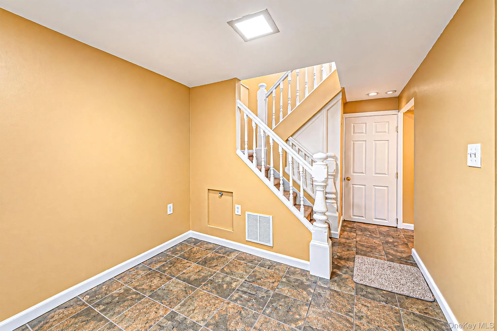 5 Willets Drive, Oyster Bay, NY, 3 Bedrooms Bedrooms, 9 Rooms Rooms,3 BathroomsBathrooms,Residential,For Rent,Willets,0,1048009 5 Willets Drive, Oyster Bay, NY, 3 Bedrooms Bedrooms, 9 Rooms Rooms,3 BathroomsBathrooms,Residential,For Rent,Willets,0,1048009