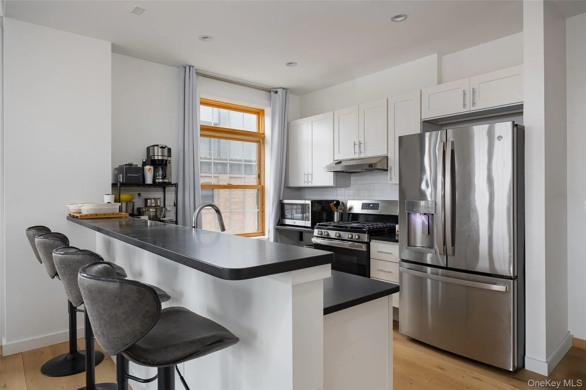 249 Main Street, Beacon, NY, 1 Bedroom Bedrooms, 5 Rooms Rooms,1 BathroomBathrooms,Residential,For Rent,Street,0,1048010 249 Main Street, Beacon, NY, 1 Bedroom Bedrooms, 5 Rooms Rooms,1 BathroomBathrooms,Residential,For Rent,Street,0,1048010