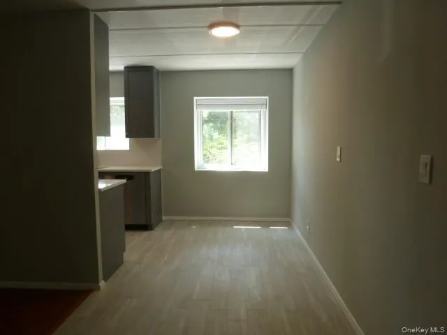 416 Benedict Avenue, Greenburgh, NY, 2 Bedrooms Bedrooms, 4 Rooms Rooms,1 BathroomBathrooms,Residential Lease,For Rent,Benedict,0,1048012 416 Benedict Avenue, Greenburgh, NY, 2 Bedrooms Bedrooms, 4 Rooms Rooms,1 BathroomBathrooms,Residential Lease,For Rent,Benedict,0,1048012