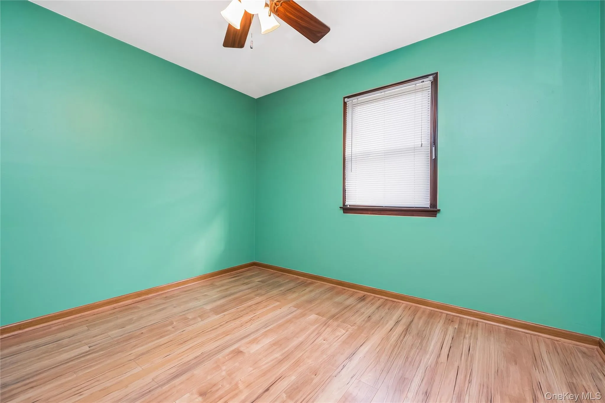 60 Jaycox Avenue, Islip, NY, 4 Bedrooms Bedrooms, 8 Rooms Rooms,2 BathroomsBathrooms,Residential,For Rent,Jaycox,0,1048018 60 Jaycox Avenue, Islip, NY, 4 Bedrooms Bedrooms, 8 Rooms Rooms,2 BathroomsBathrooms,Residential,For Rent,Jaycox,0,1048018