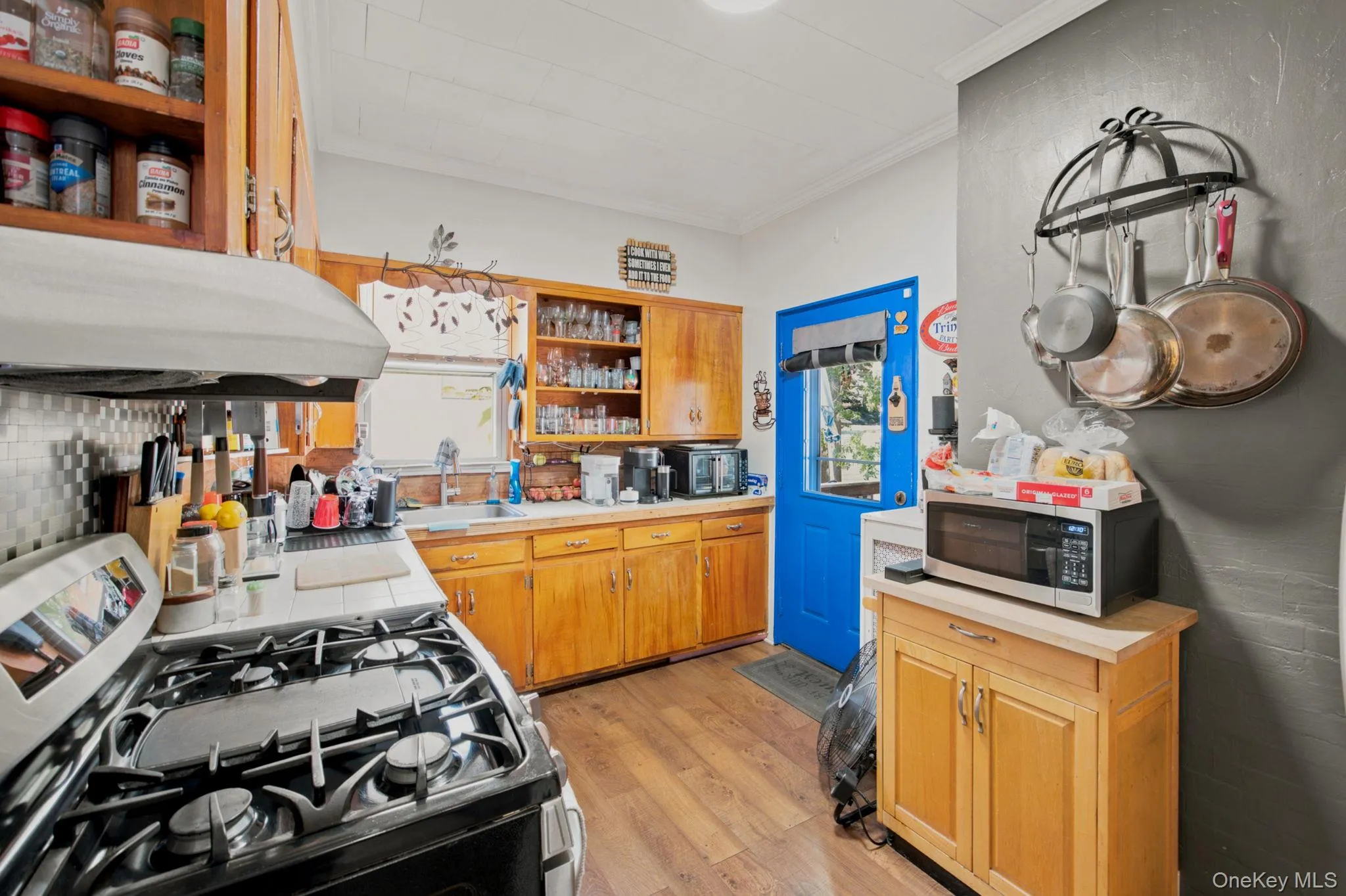 93-27 92nd Avenue, New York, NY, 4 Bedrooms Bedrooms, 7 Rooms Rooms,1 BathroomBathrooms,Residential,For Rent,92nd,0,1048019 93-27 92nd Avenue, New York, NY, 4 Bedrooms Bedrooms, 7 Rooms Rooms,1 BathroomBathrooms,Residential,For Rent,92nd,0,1048019
