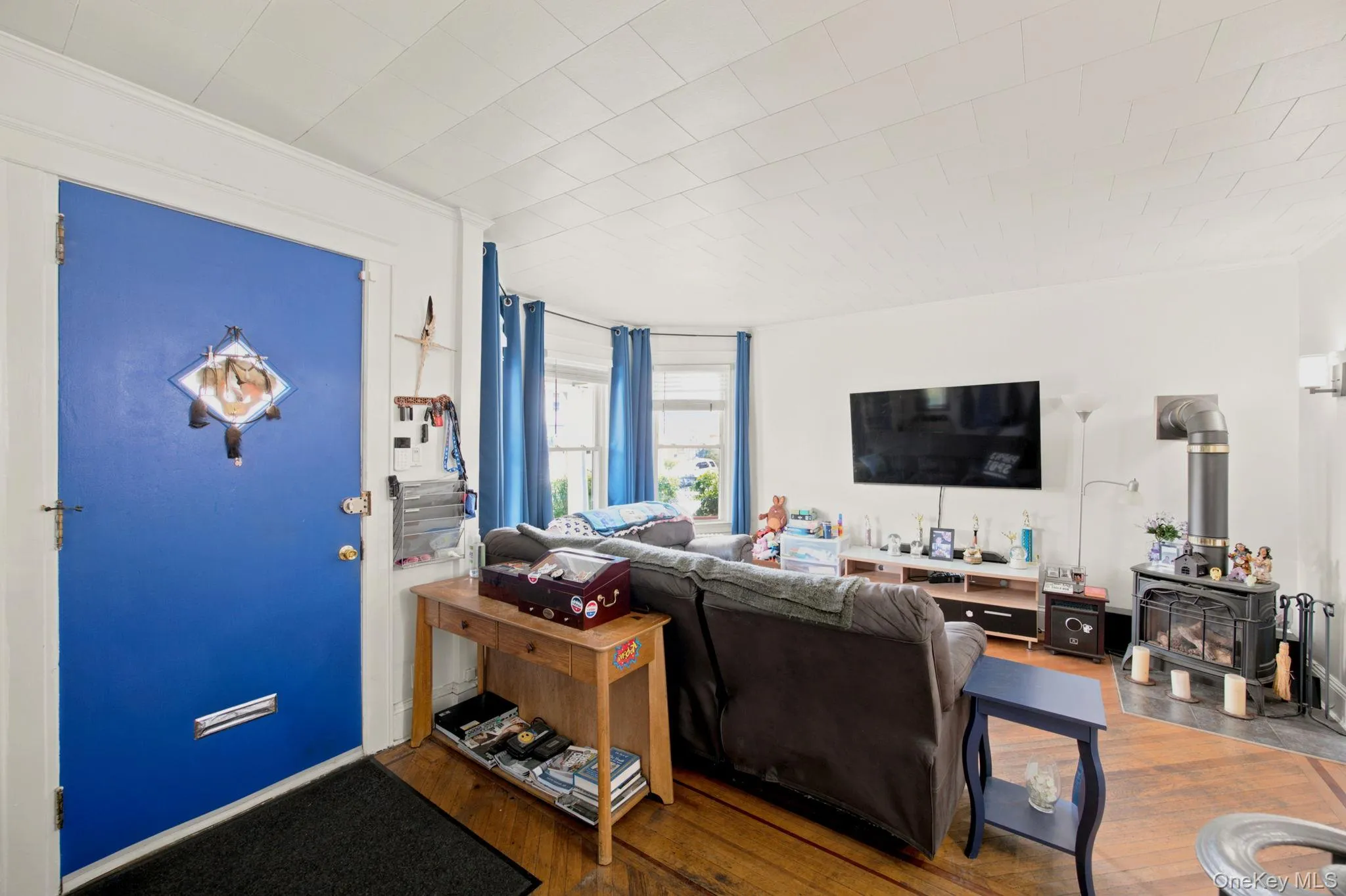 93-27 92nd Avenue, New York, NY, 4 Bedrooms Bedrooms, 7 Rooms Rooms,1 BathroomBathrooms,Residential,For Rent,92nd,0,1048019 93-27 92nd Avenue, New York, NY, 4 Bedrooms Bedrooms, 7 Rooms Rooms,1 BathroomBathrooms,Residential,For Rent,92nd,0,1048019