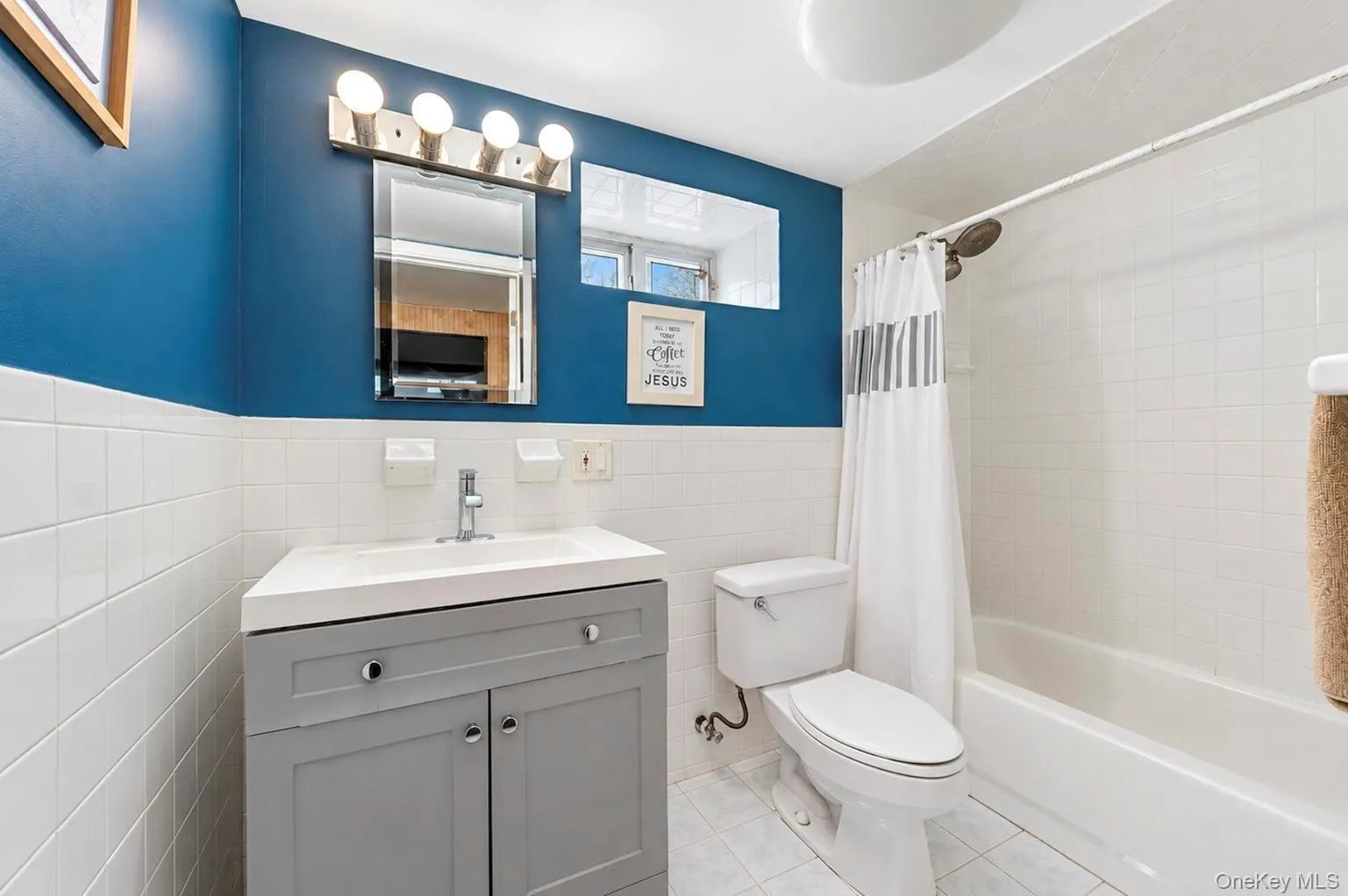 325 Beachview Street, Babylon, NY, 2 Bedrooms Bedrooms, 5 Rooms Rooms,2 BathroomsBathrooms,Residential,For Rent,Beachview,0,1048025 325 Beachview Street, Babylon, NY, 2 Bedrooms Bedrooms, 5 Rooms Rooms,2 BathroomsBathrooms,Residential,For Rent,Beachview,0,1048025