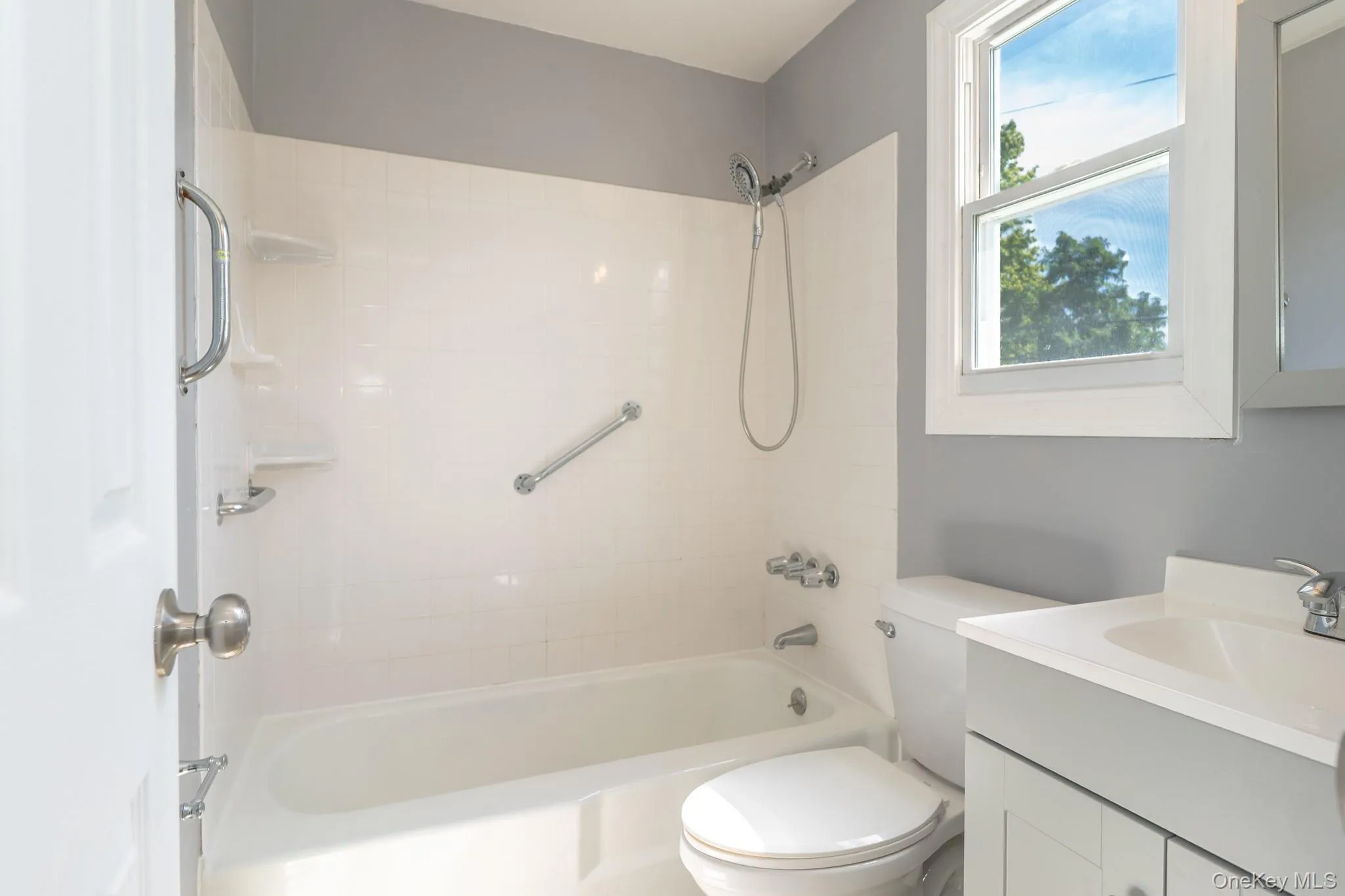 1548 Route 9, Wappinger, NY, 1 Bedroom Bedrooms, 4 Rooms Rooms,1 BathroomBathrooms,Residential,For Rent,Route 9,0,1048026 1548 Route 9, Wappinger, NY, 1 Bedroom Bedrooms, 4 Rooms Rooms,1 BathroomBathrooms,Residential,For Rent,Route 9,0,1048026