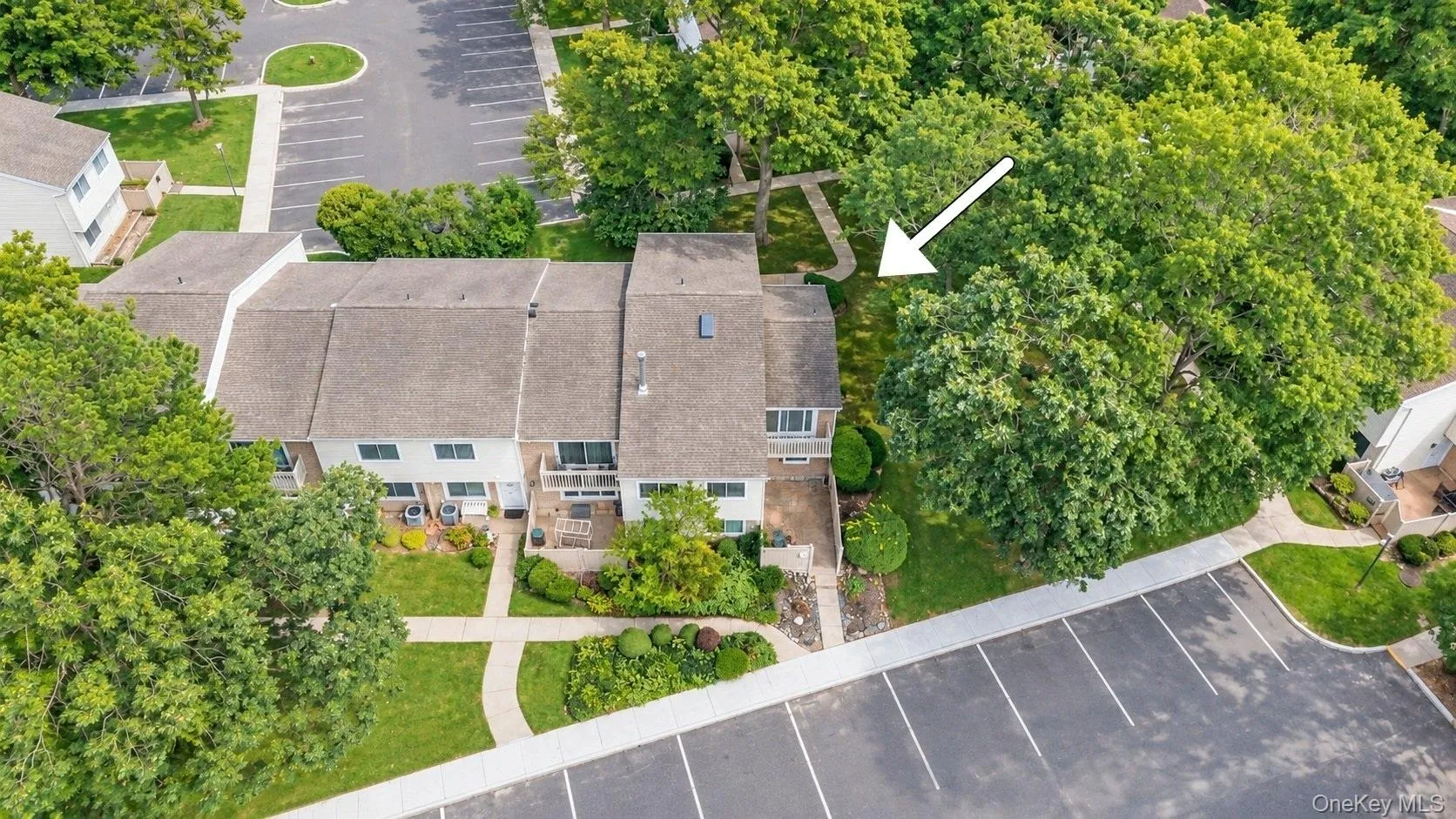 204 Springmeadow Drive, Islip, NY, 3 Bedrooms Bedrooms, 6 Rooms Rooms,1 BathroomBathrooms,Residential,For Rent,Springmeadow,0,1048027 204 Springmeadow Drive, Islip, NY, 3 Bedrooms Bedrooms, 6 Rooms Rooms,1 BathroomBathrooms,Residential,For Rent,Springmeadow,0,1048027