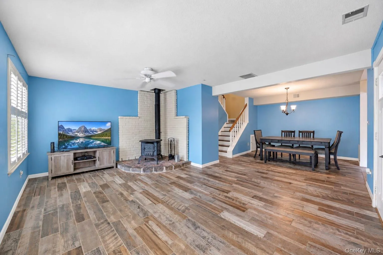 204 Springmeadow Drive, Islip, NY, 3 Bedrooms Bedrooms, 6 Rooms Rooms,1 BathroomBathrooms,Residential,For Rent,Springmeadow,0,1048027 204 Springmeadow Drive, Islip, NY, 3 Bedrooms Bedrooms, 6 Rooms Rooms,1 BathroomBathrooms,Residential,For Rent,Springmeadow,0,1048027